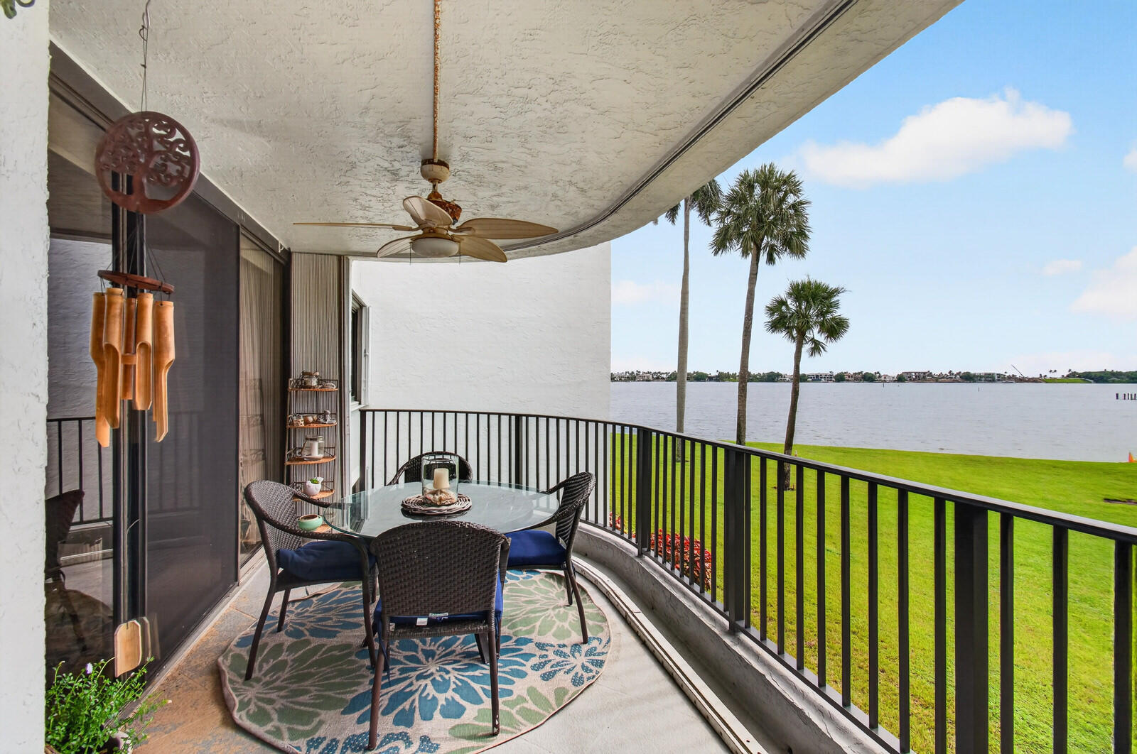 8200 LAKESHORE #2010, Hypoluxo FL 33462