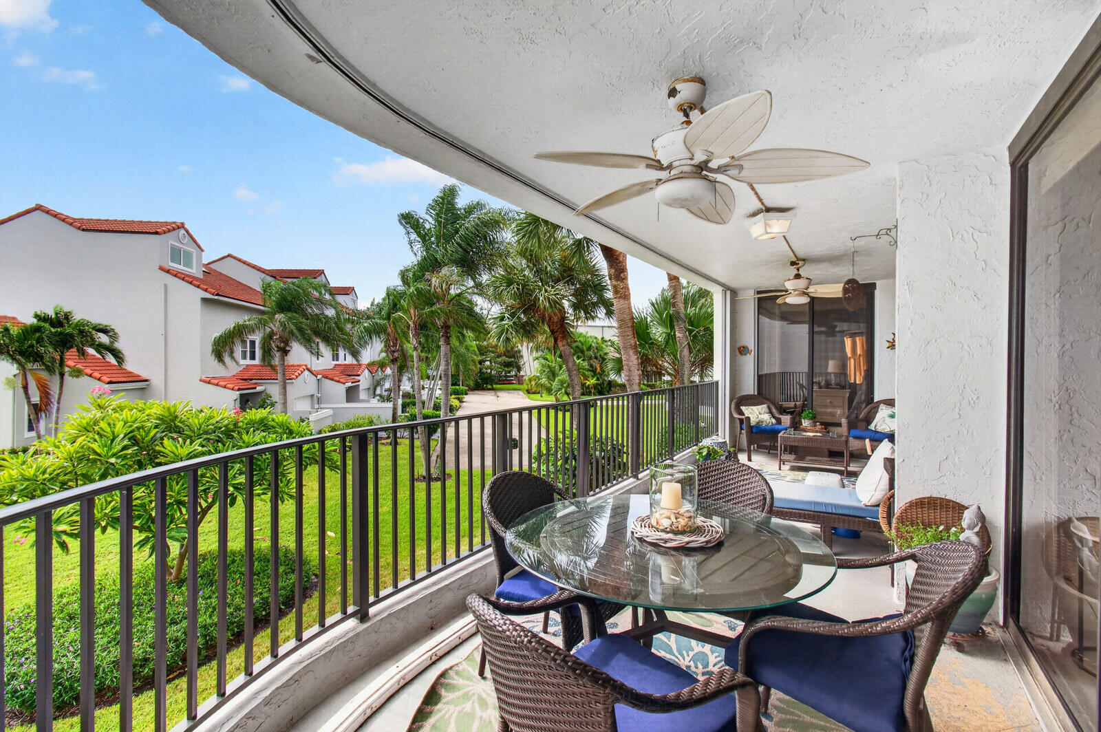 8200 LAKESHORE #2010, Hypoluxo FL 33462