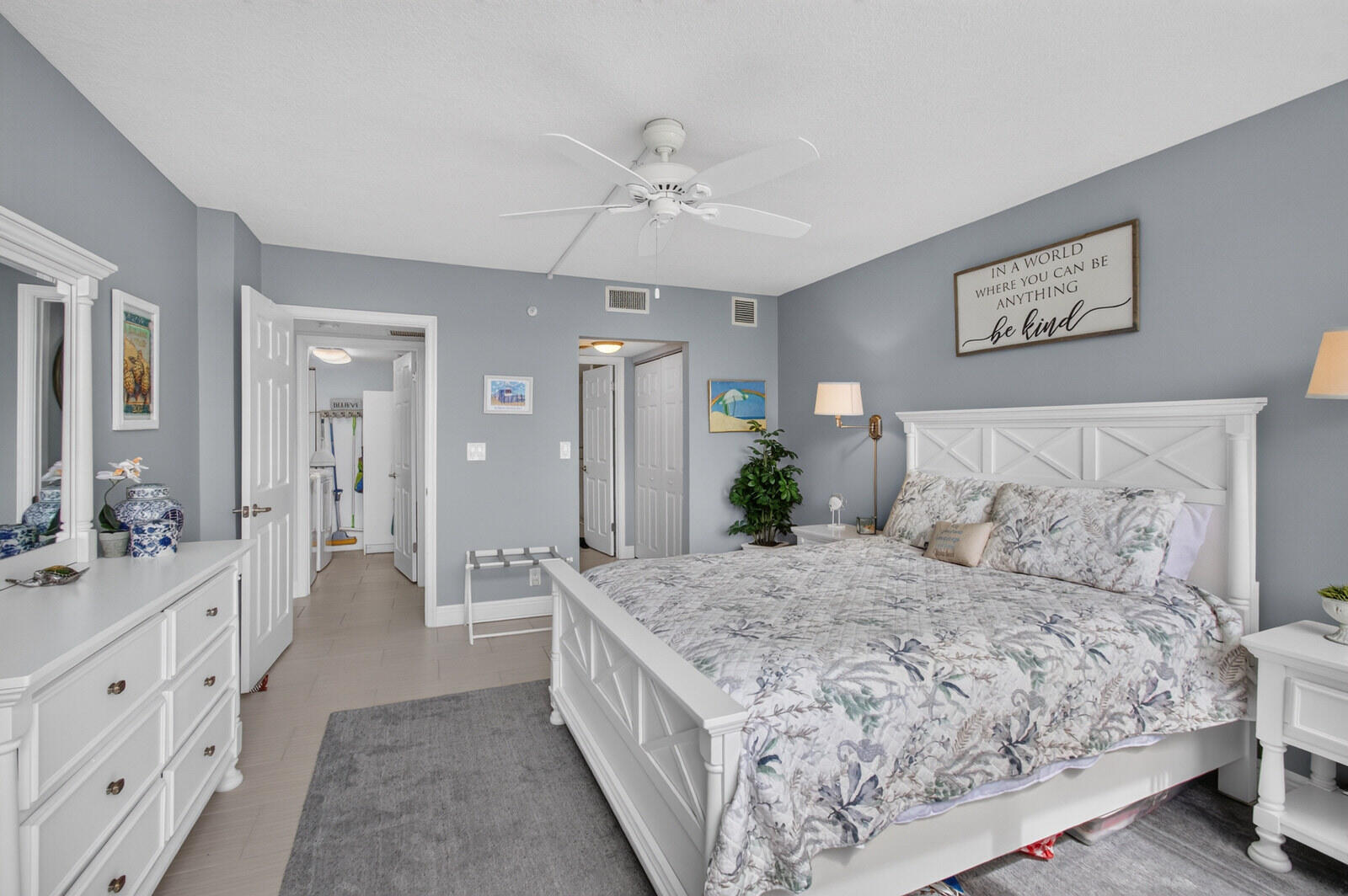 8200 LAKESHORE #2010, Hypoluxo FL 33462