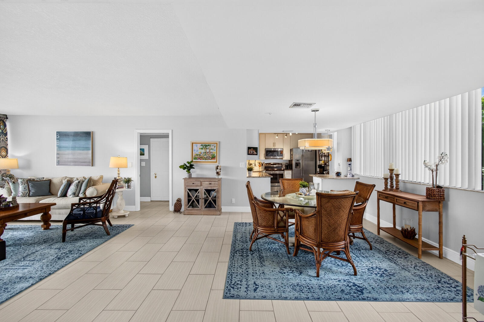 8200 LAKESHORE #2010, Hypoluxo FL 33462