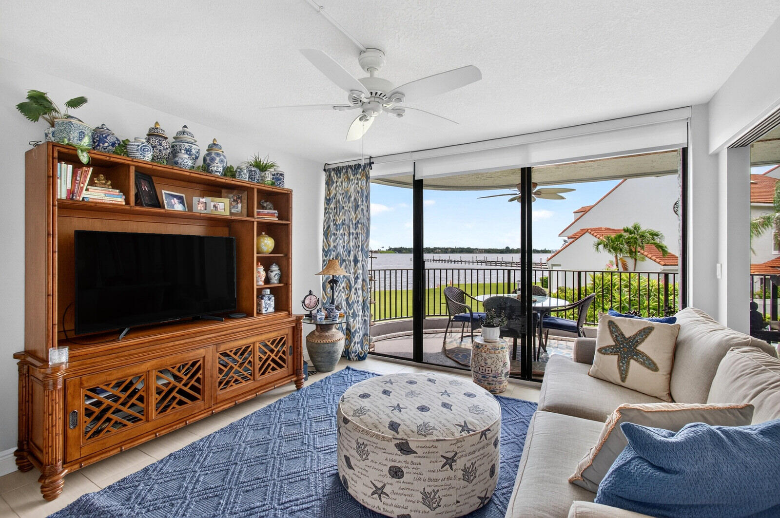 8200 LAKESHORE #2010, Hypoluxo FL 33462