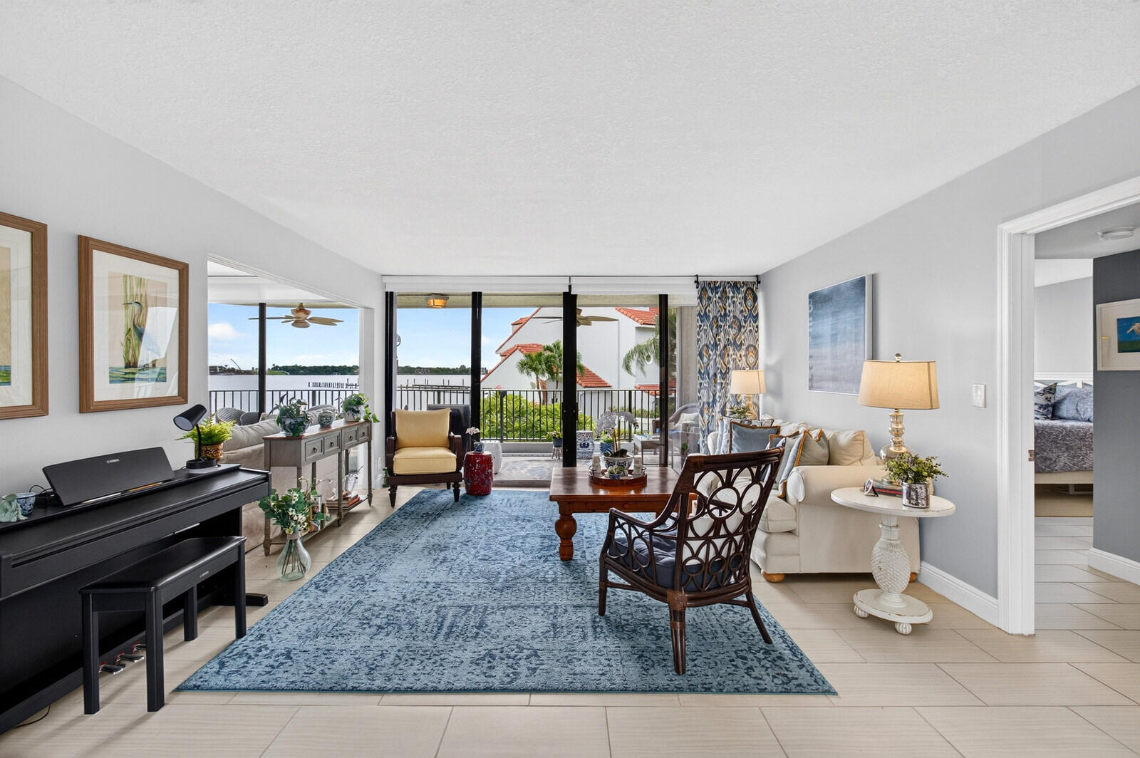 8200 LAKESHORE #2010, Hypoluxo FL 33462