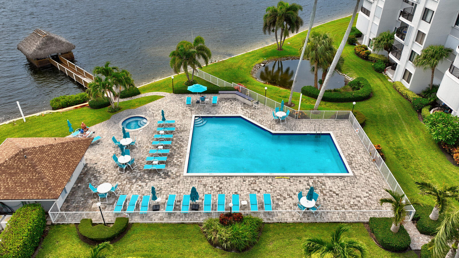 8200 LAKESHORE #2010, Hypoluxo FL 33462