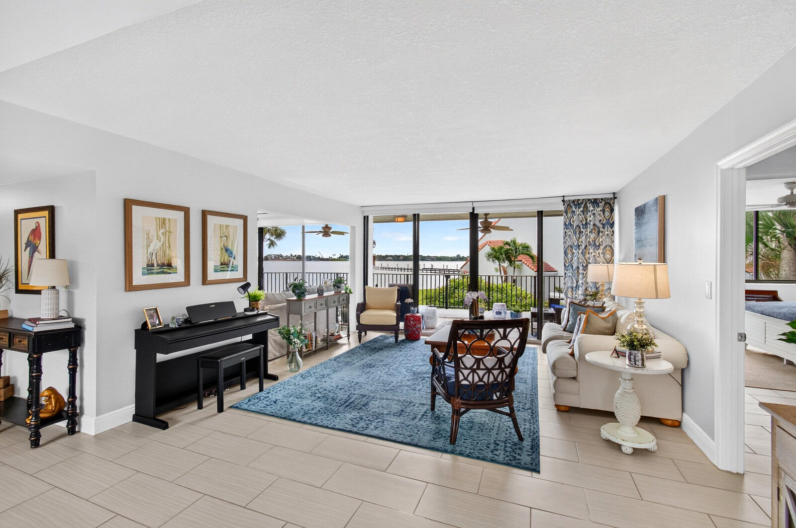 8200 LAKESHORE #2010, Hypoluxo FL 33462