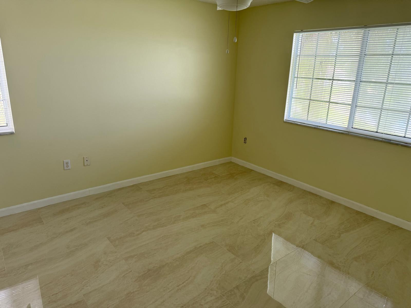 5061 WILES #202, Coconut Creek FL 33073