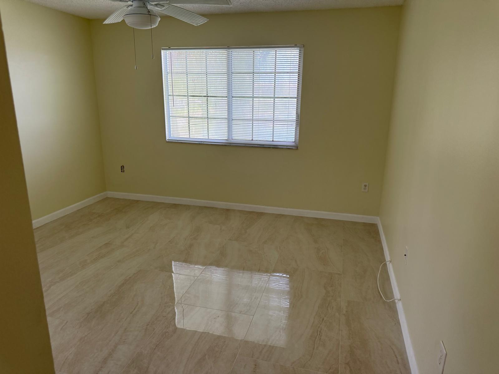 5061 WILES #202, Coconut Creek FL 33073