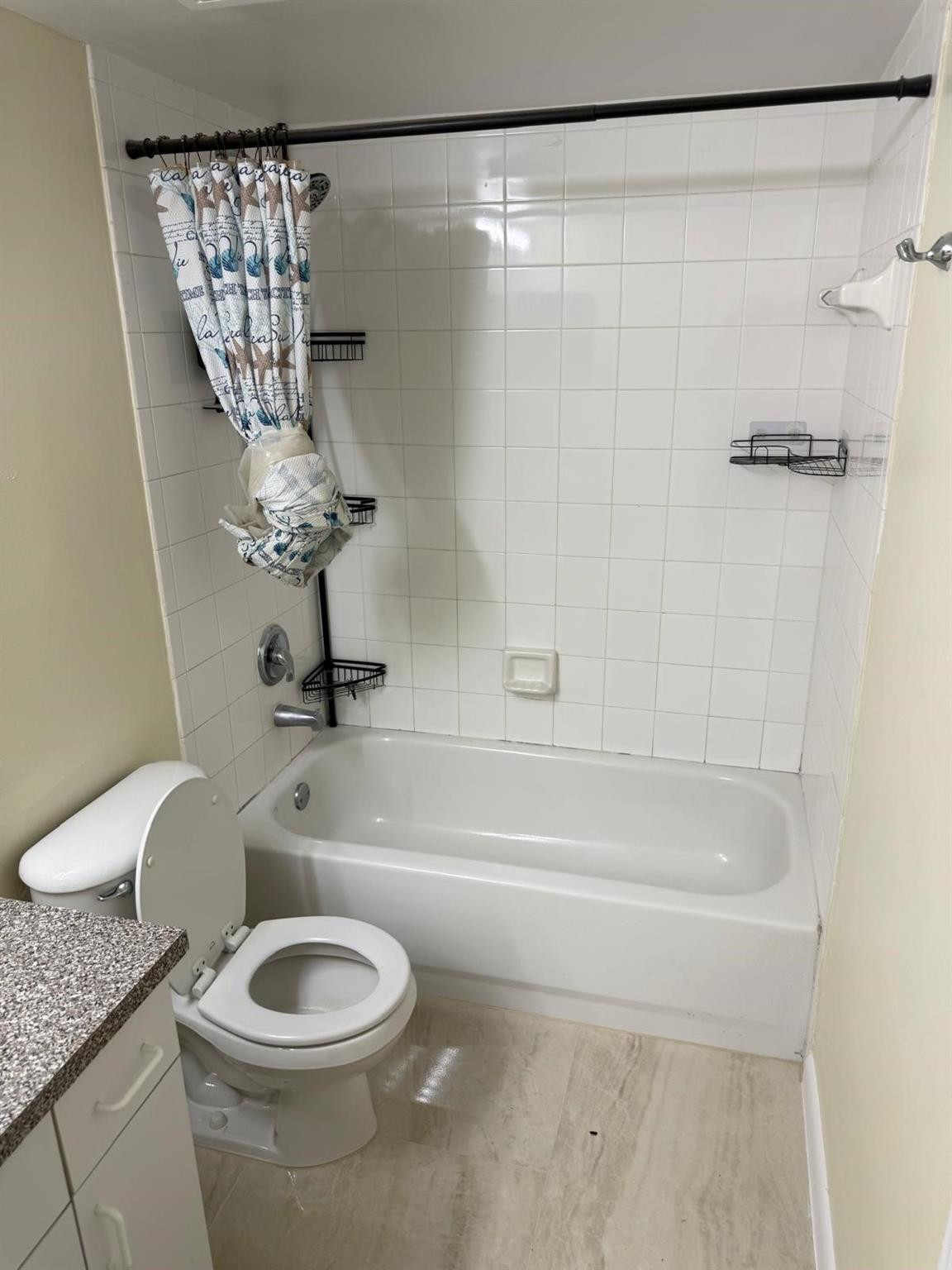 5061 WILES #202, Coconut Creek FL 33073