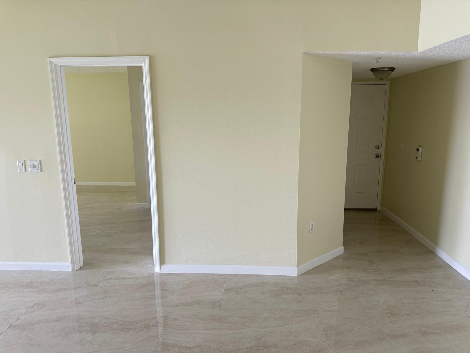 5061 WILES #202, Coconut Creek FL 33073
