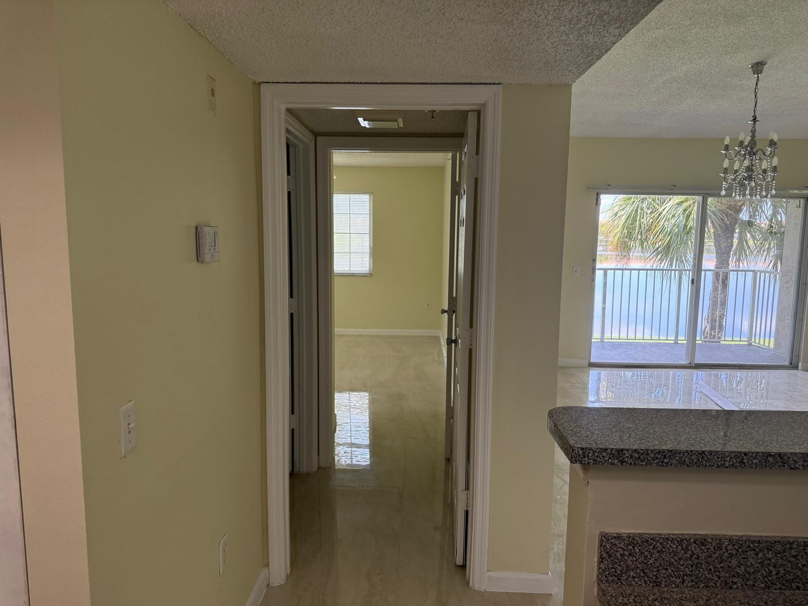 5061 WILES #202, Coconut Creek FL 33073
