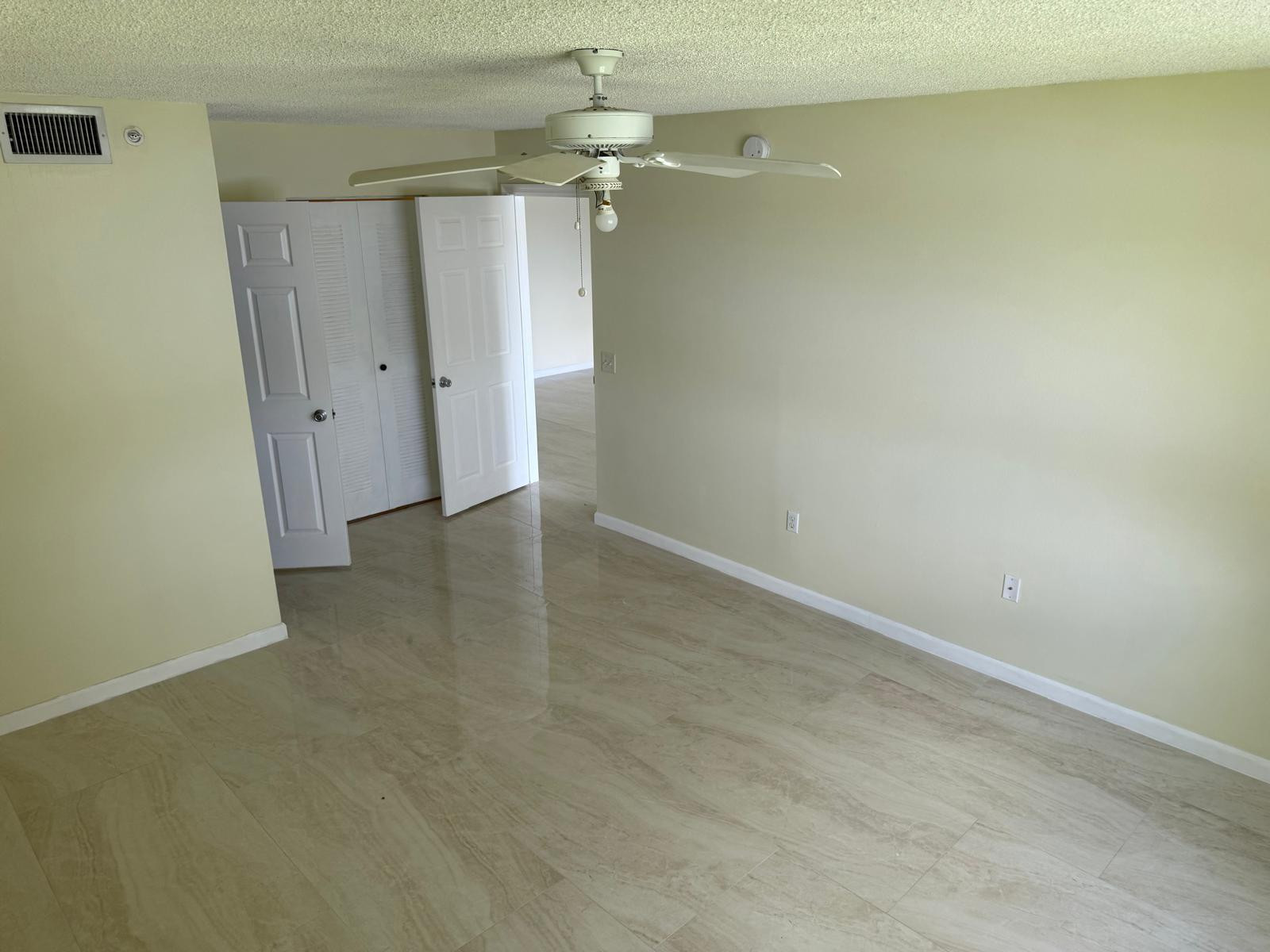 5061 WILES #202, Coconut Creek FL 33073