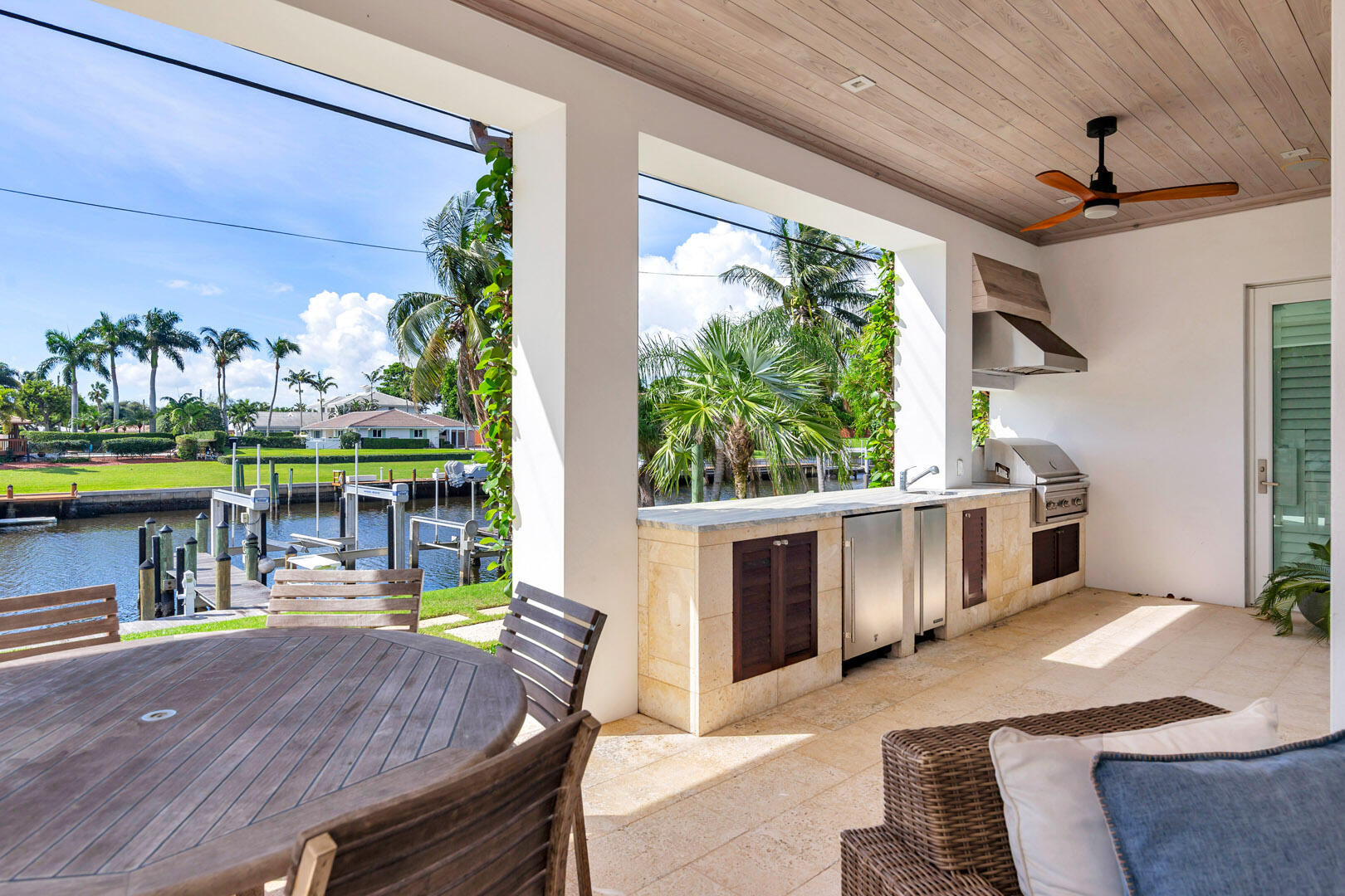 222 Arlington, West Palm Beach FL 33405