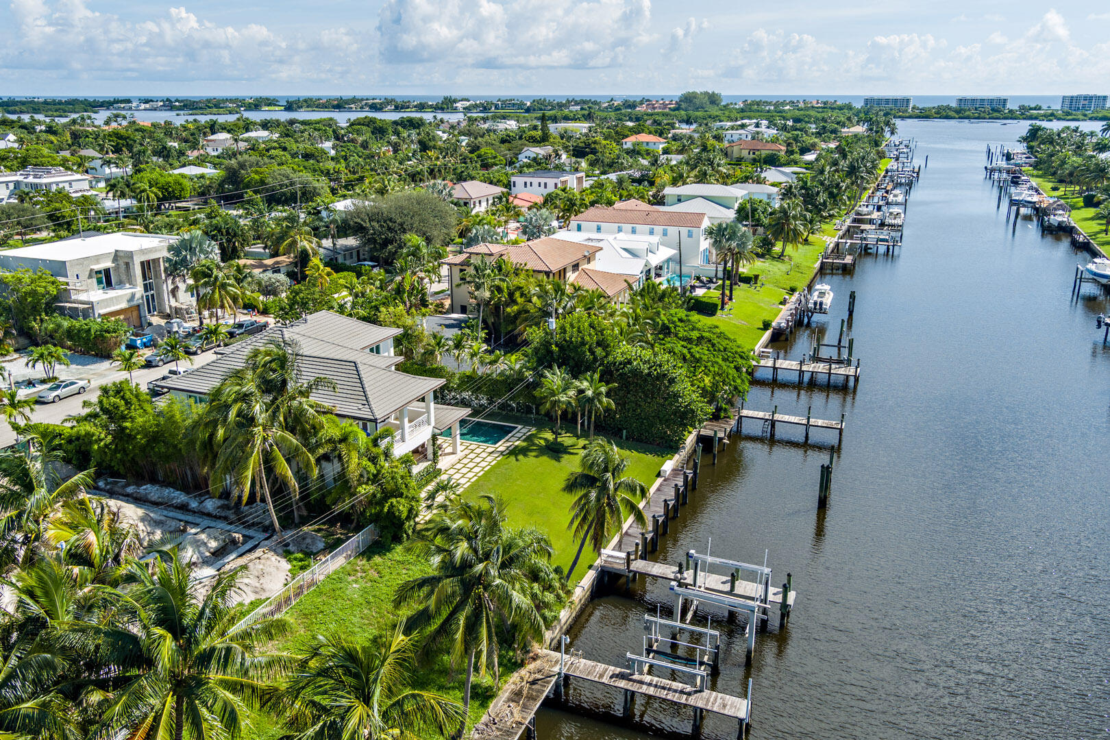 222 Arlington, West Palm Beach FL 33405