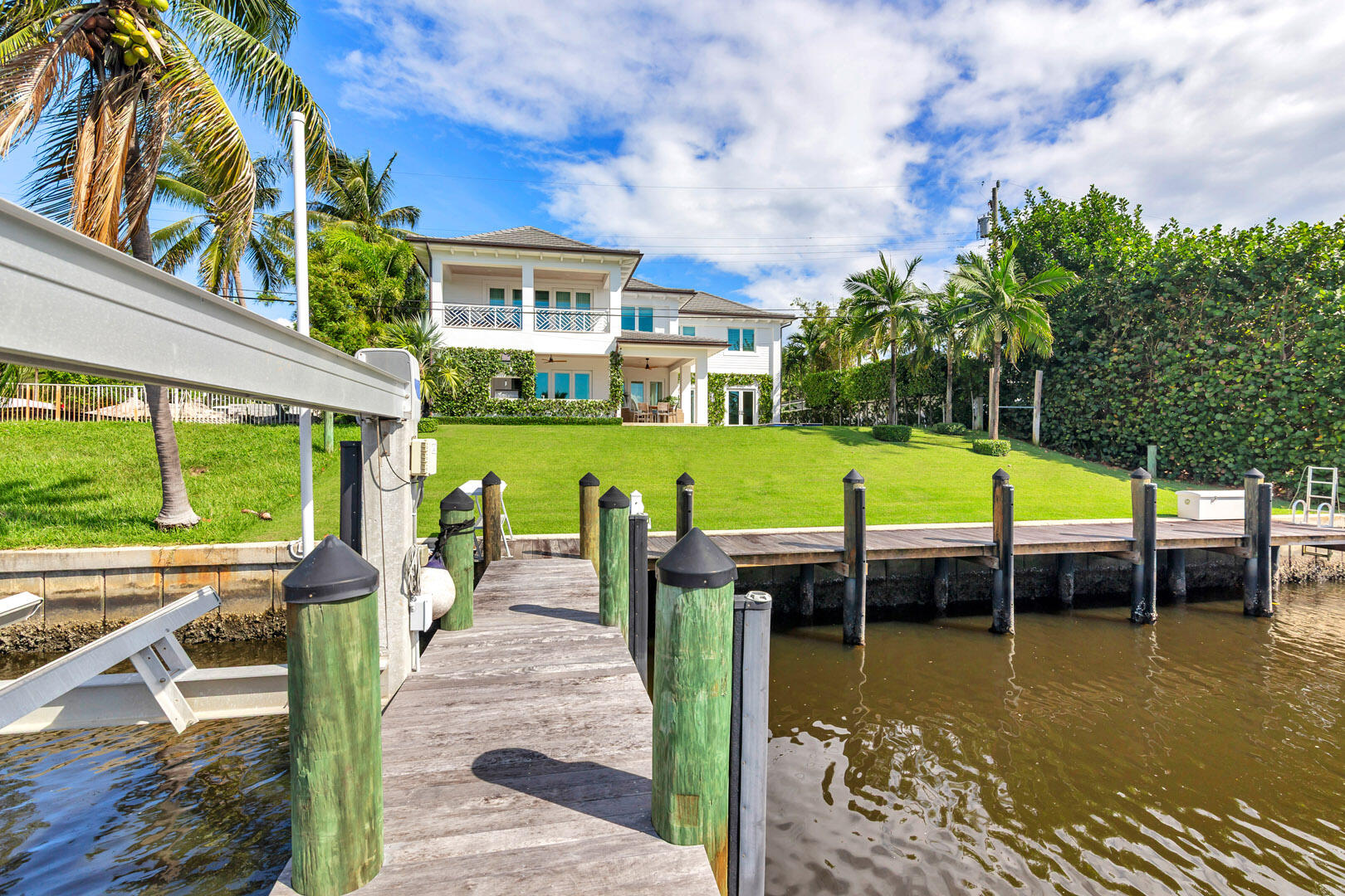 222 Arlington, West Palm Beach FL 33405