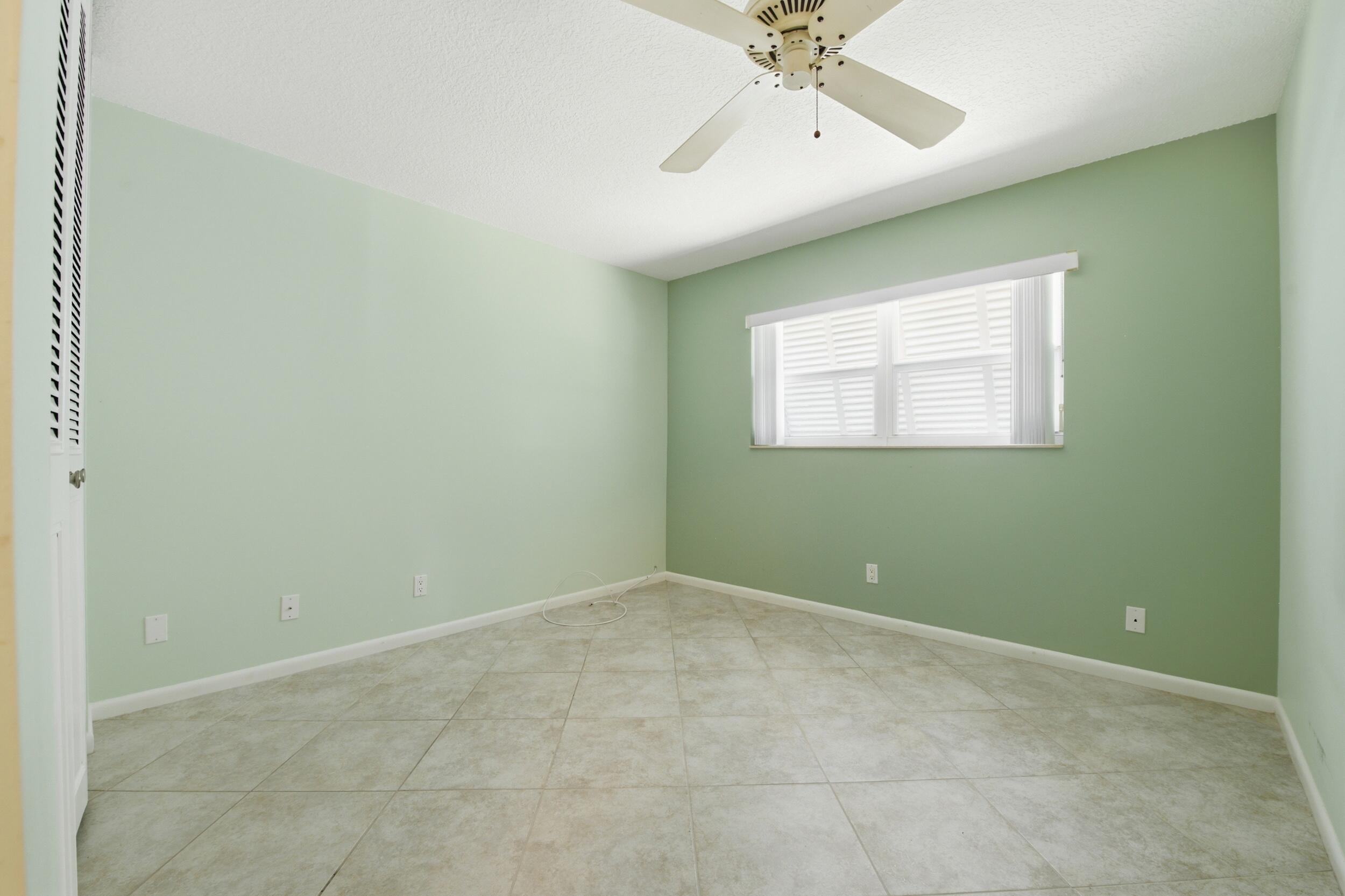 916 EVERGREEN, North Palm Beach FL 33408