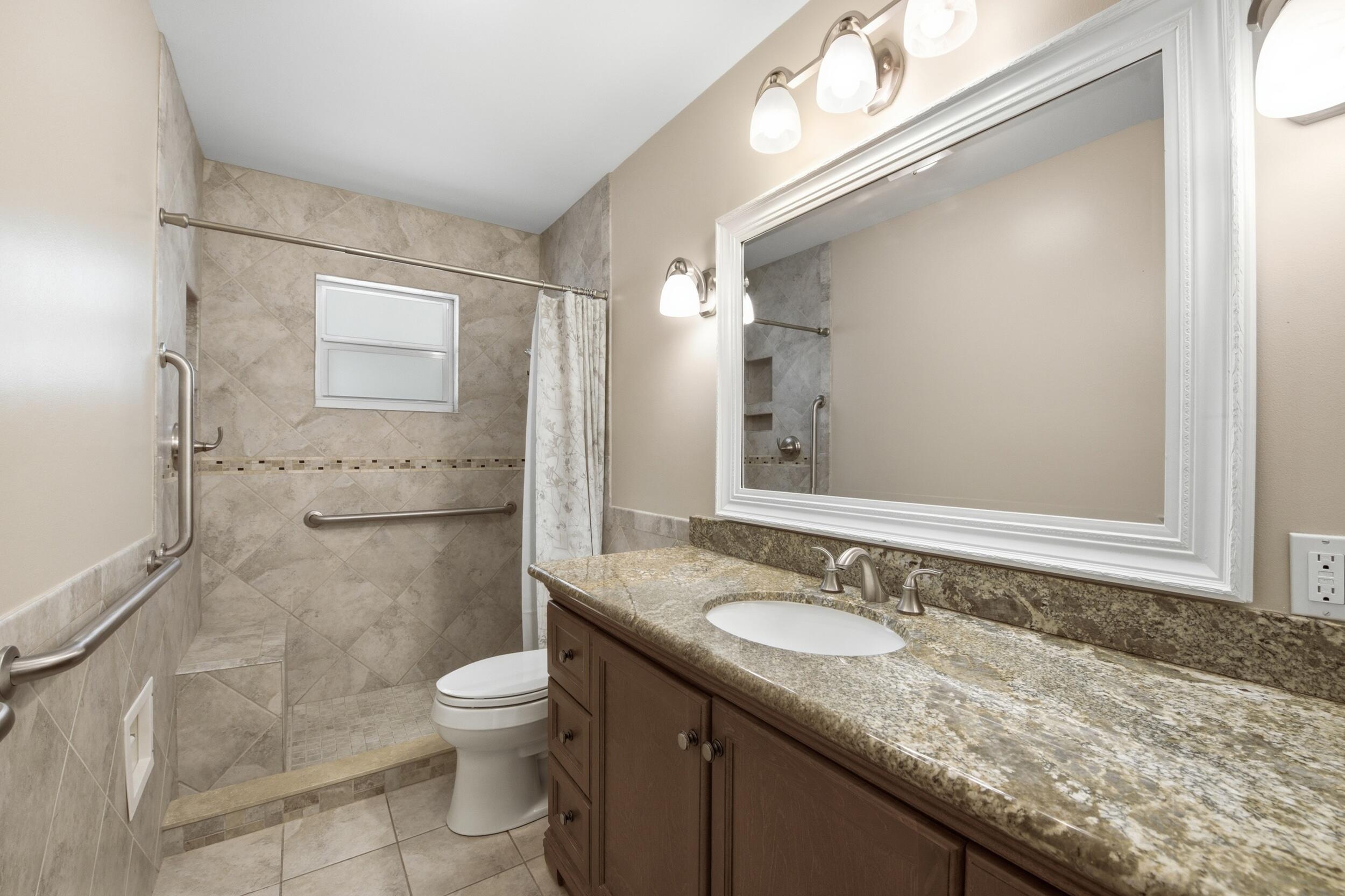 916 EVERGREEN, North Palm Beach FL 33408