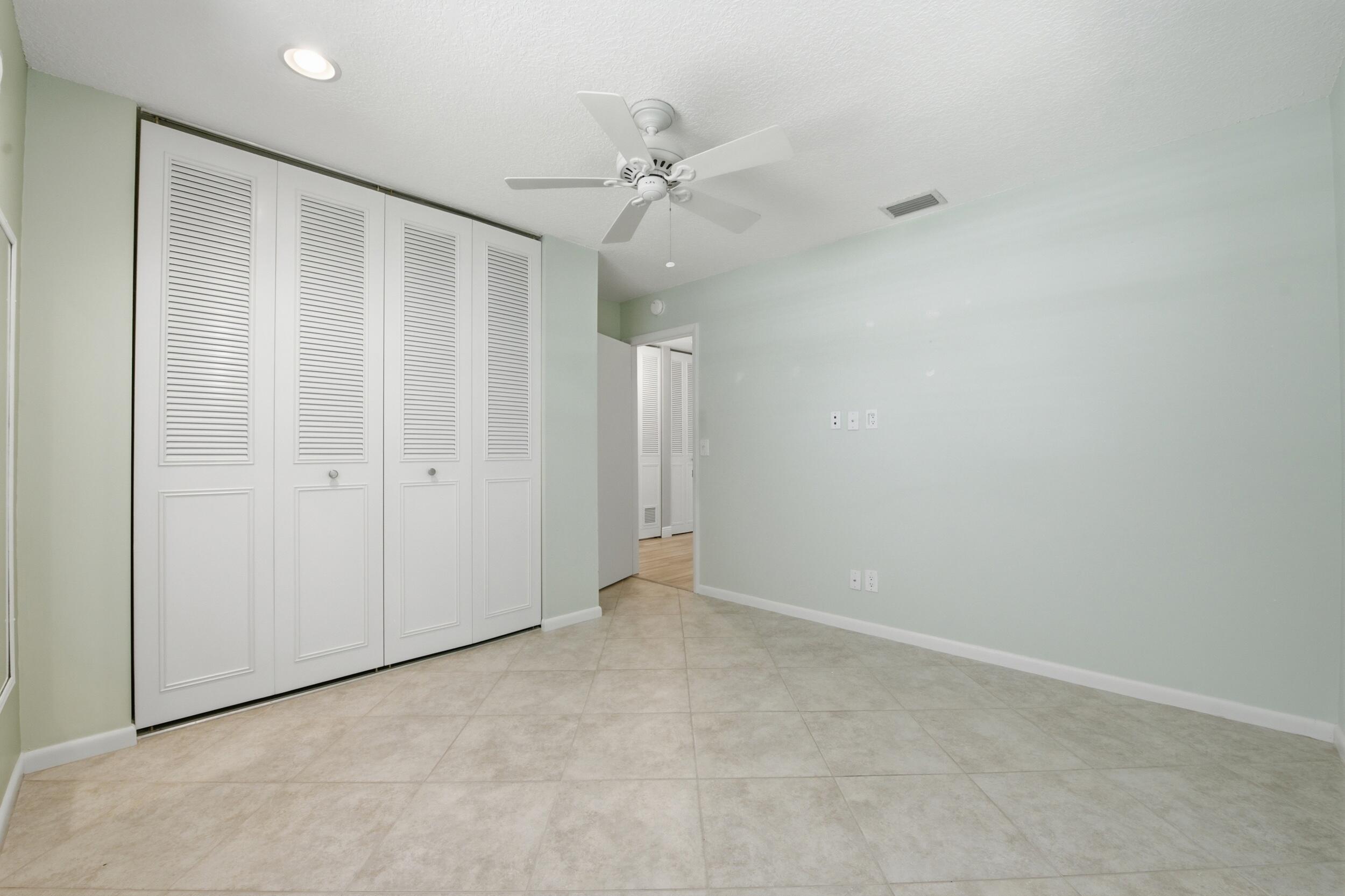 916 EVERGREEN, North Palm Beach FL 33408