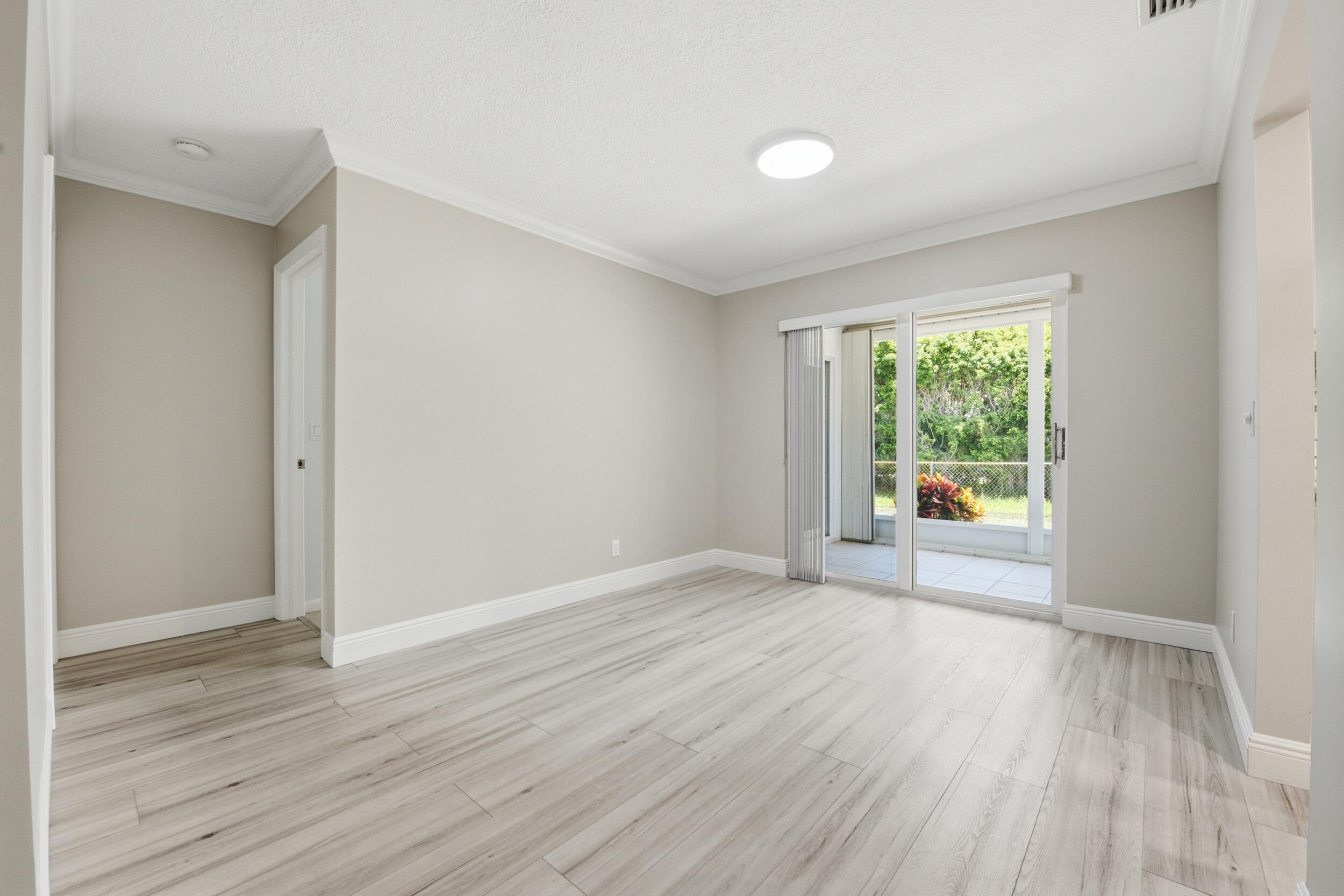 916 EVERGREEN, North Palm Beach FL 33408
