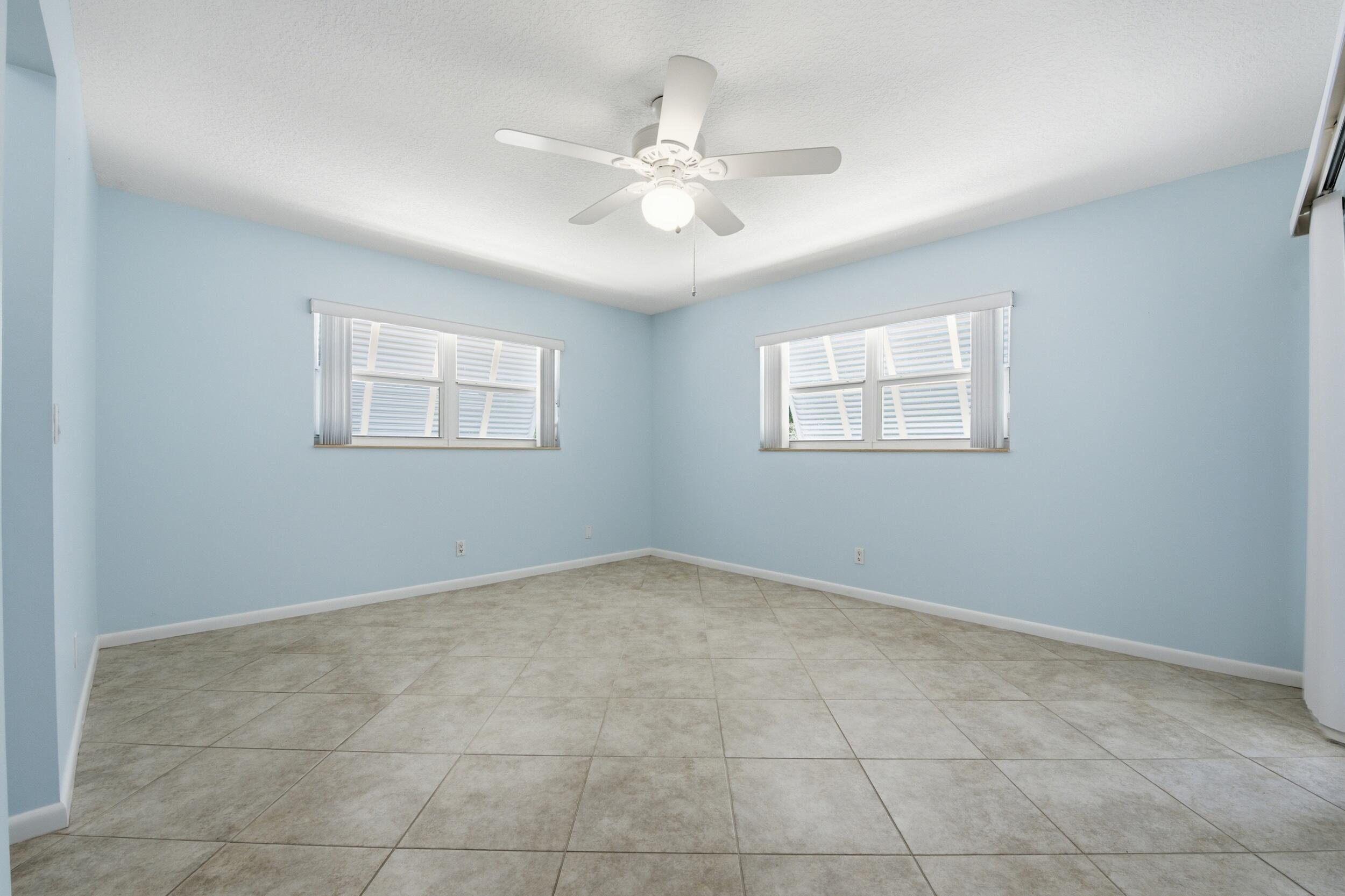 916 EVERGREEN, North Palm Beach FL 33408