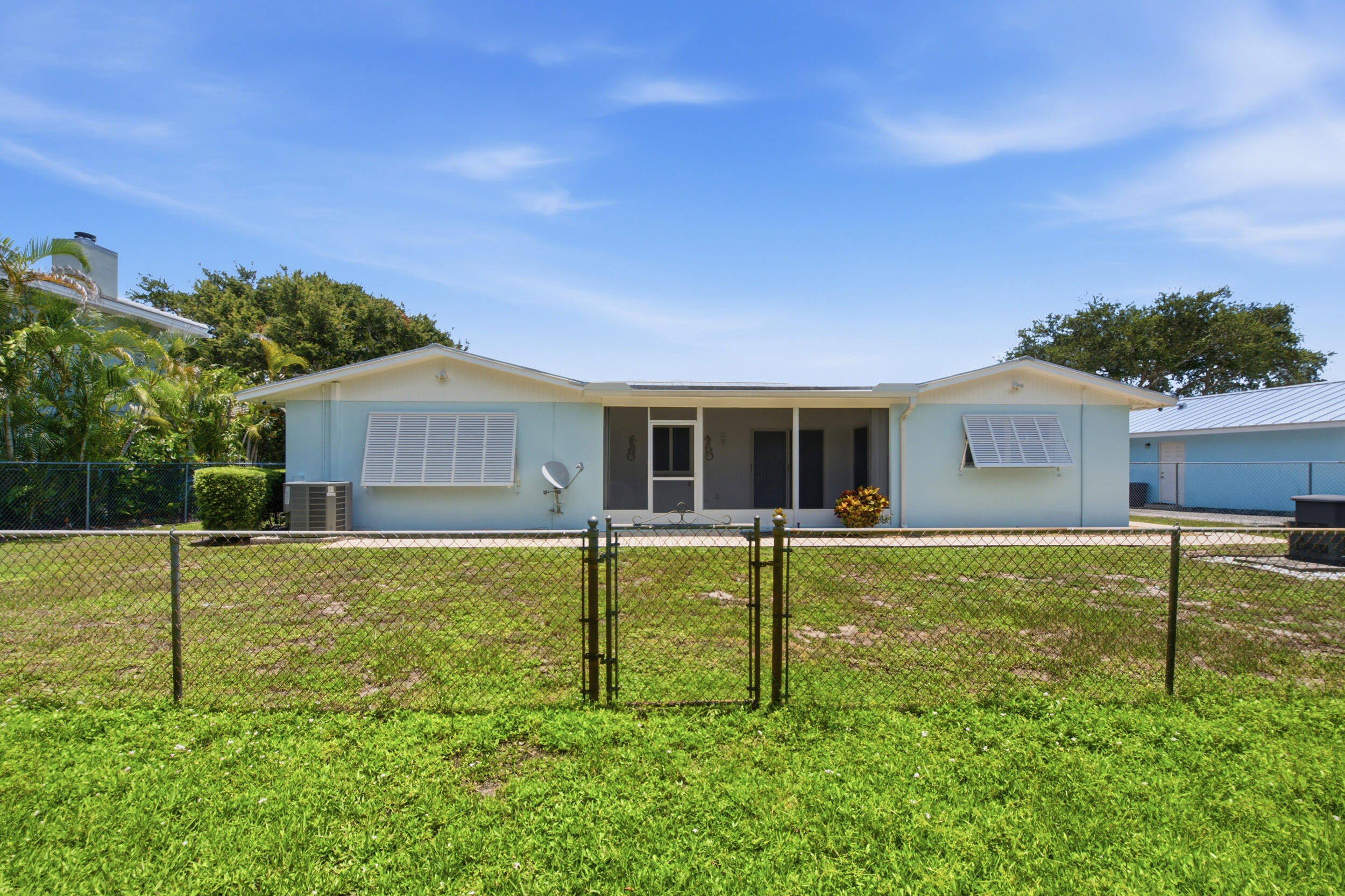 916 EVERGREEN, North Palm Beach FL 33408