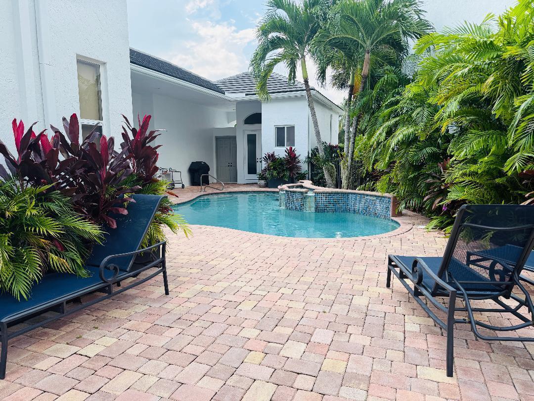 3387 NW 53rd, Boca Raton FL 33496
