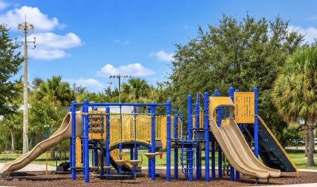 3829 Woodfield, Coconut Creek FL 33073
