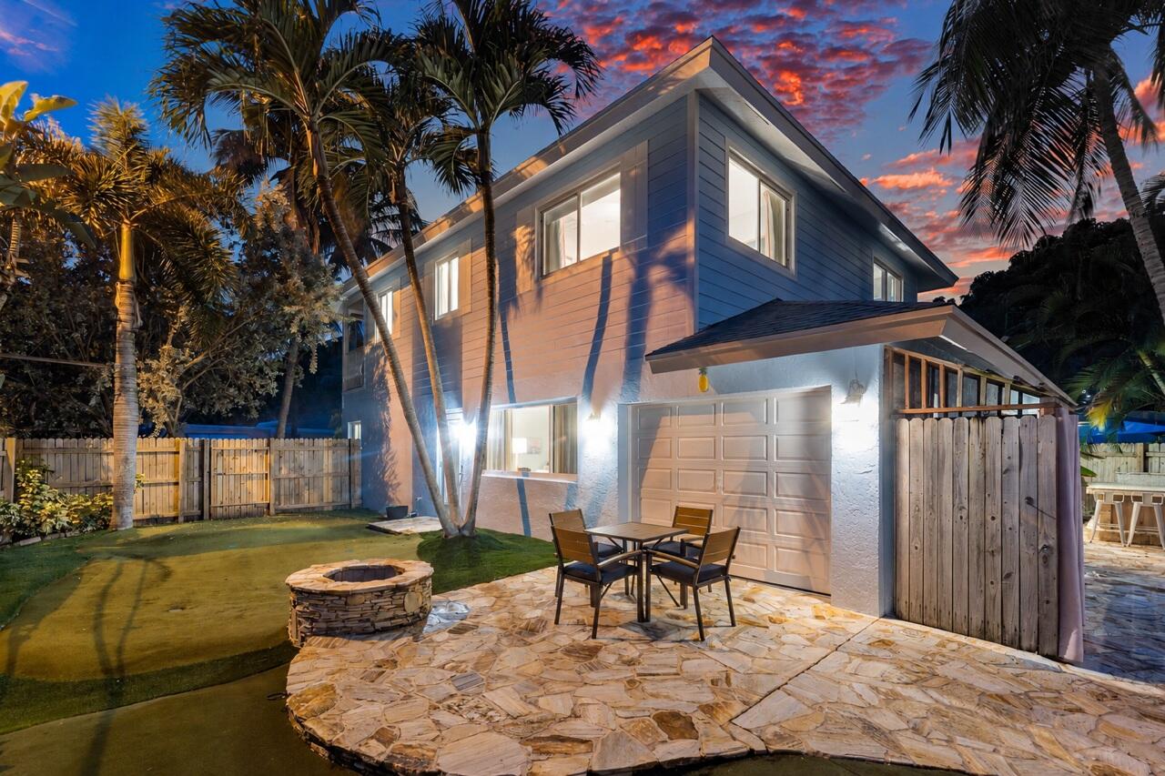 15 East, Boynton Beach FL 33435