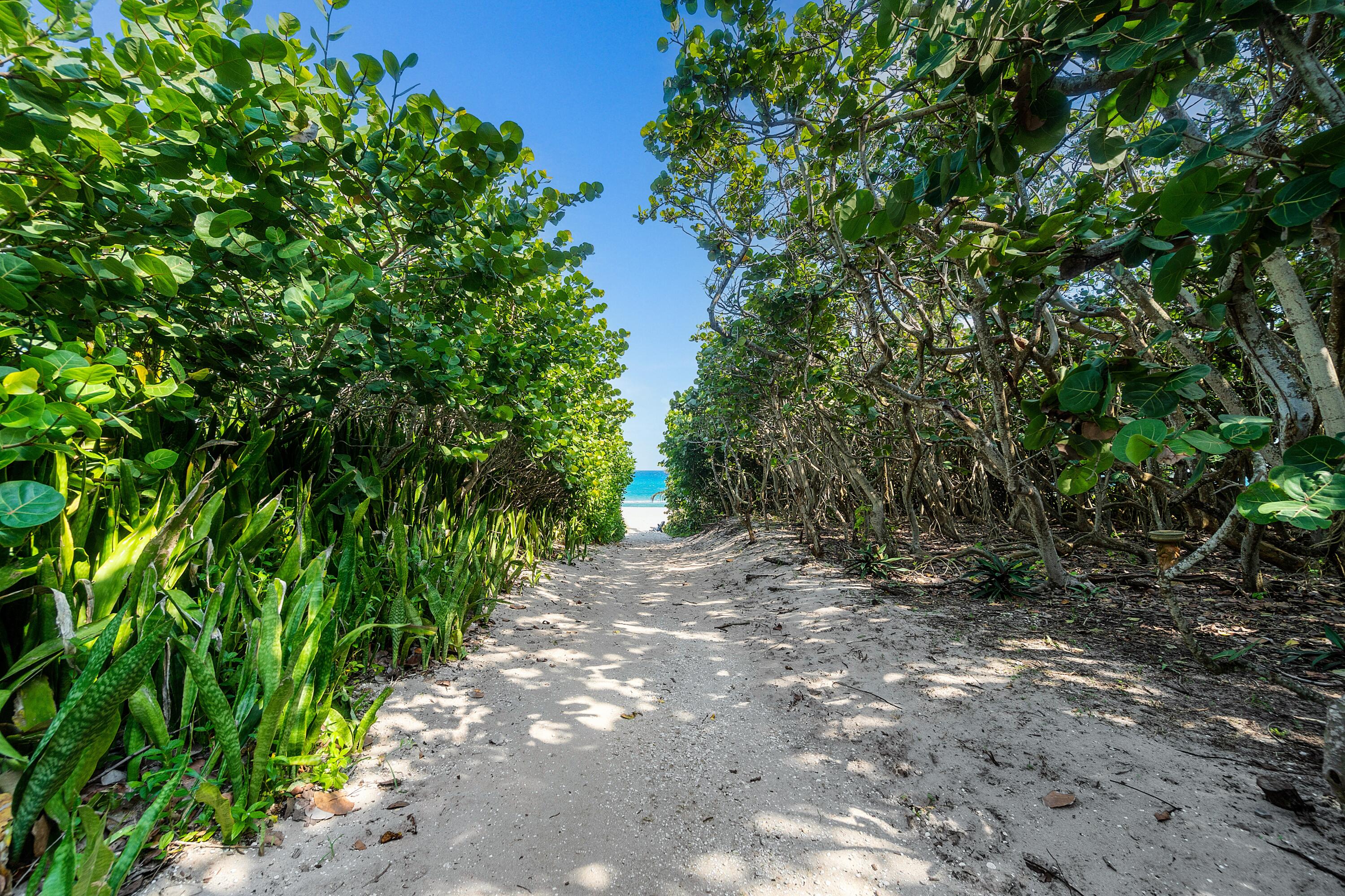 15 East, Boynton Beach FL 33435