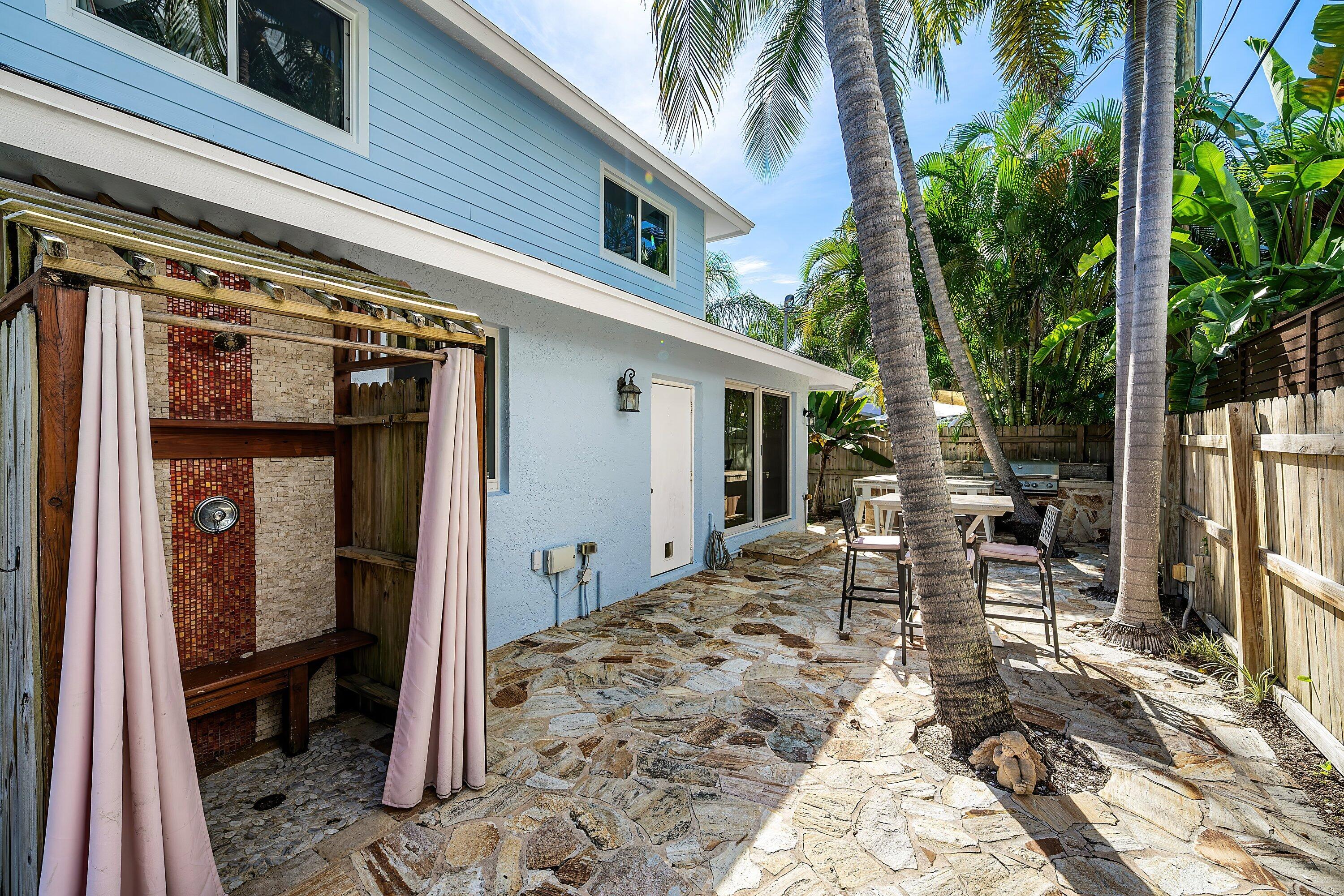 15 East, Boynton Beach FL 33435