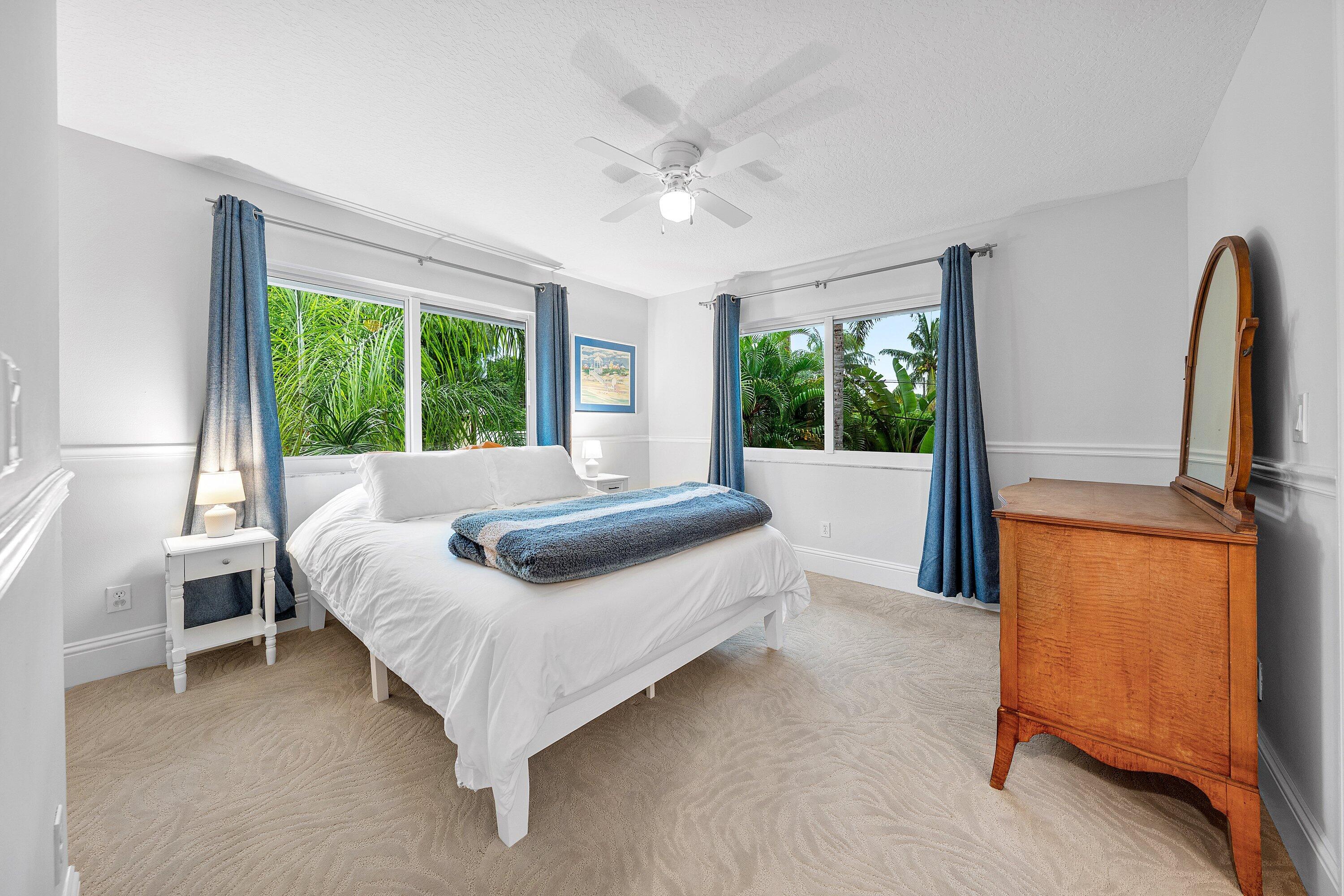 15 East, Boynton Beach FL 33435