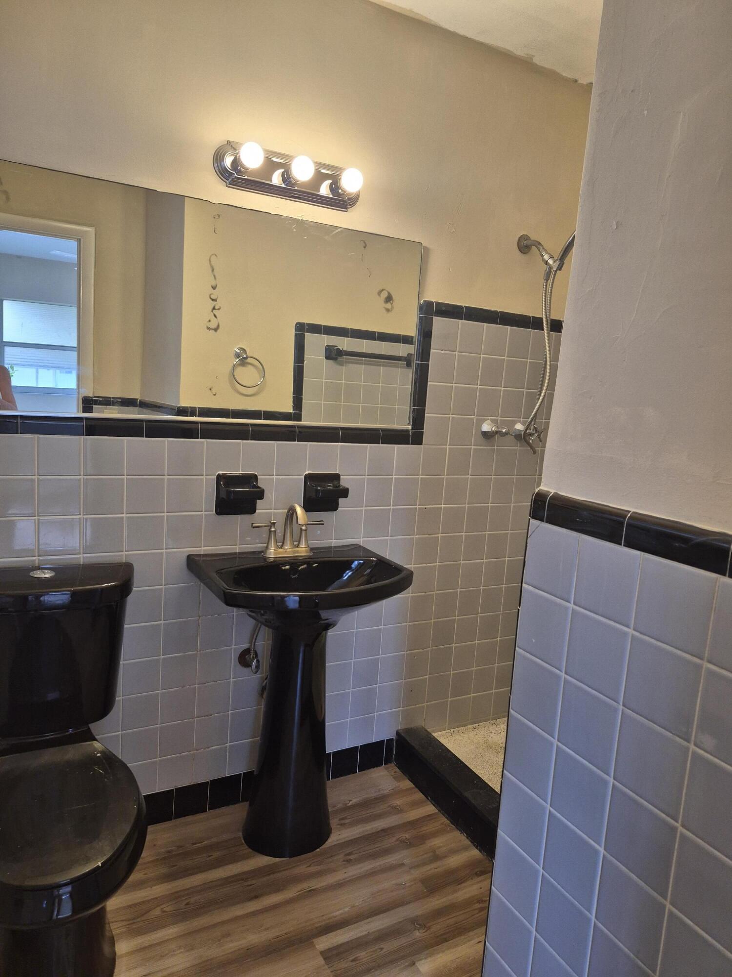 103 N 12th, Lantana FL 33462