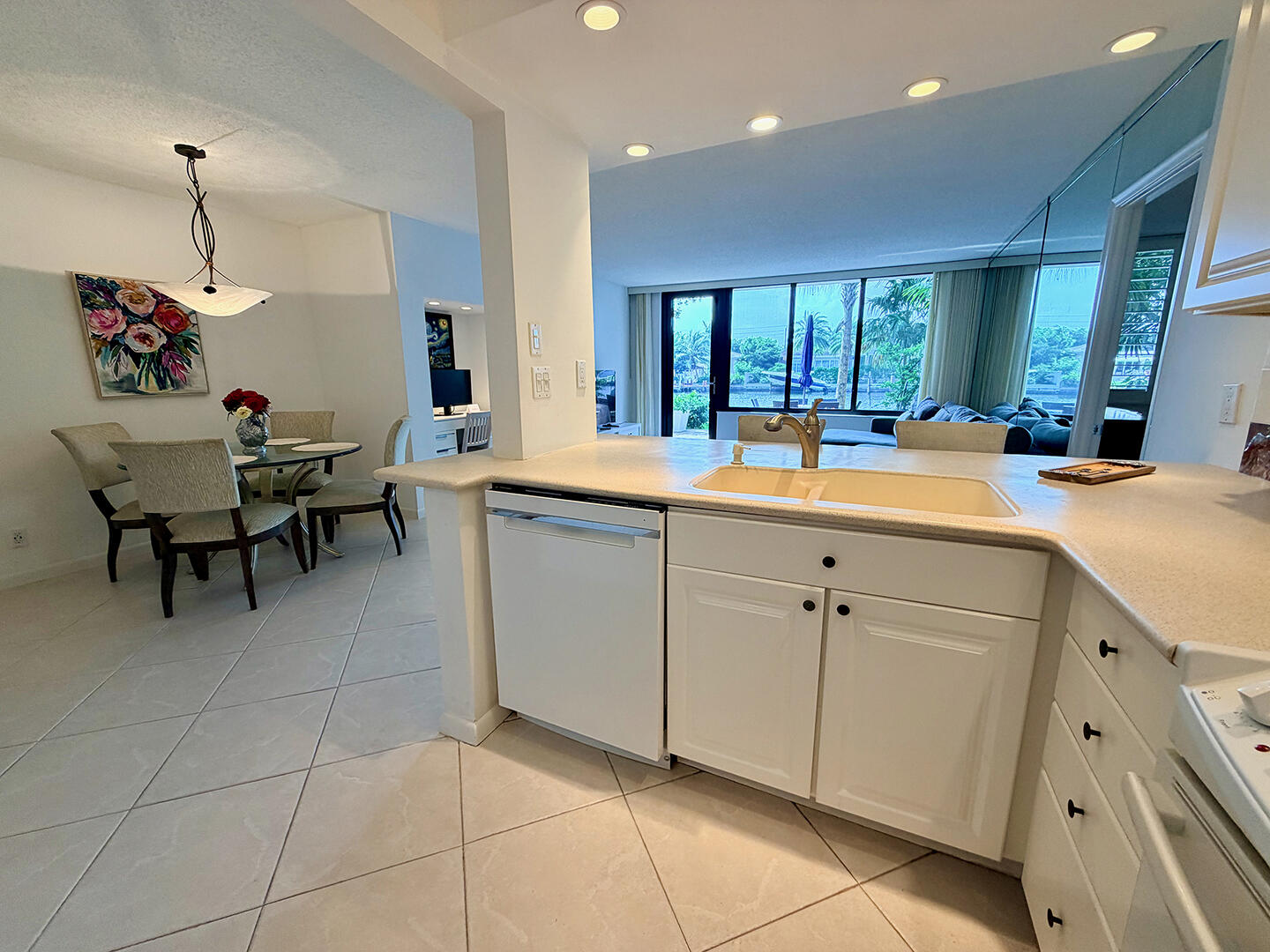 1595 S OCEAN #182, Fort Lauderdale FL 33316