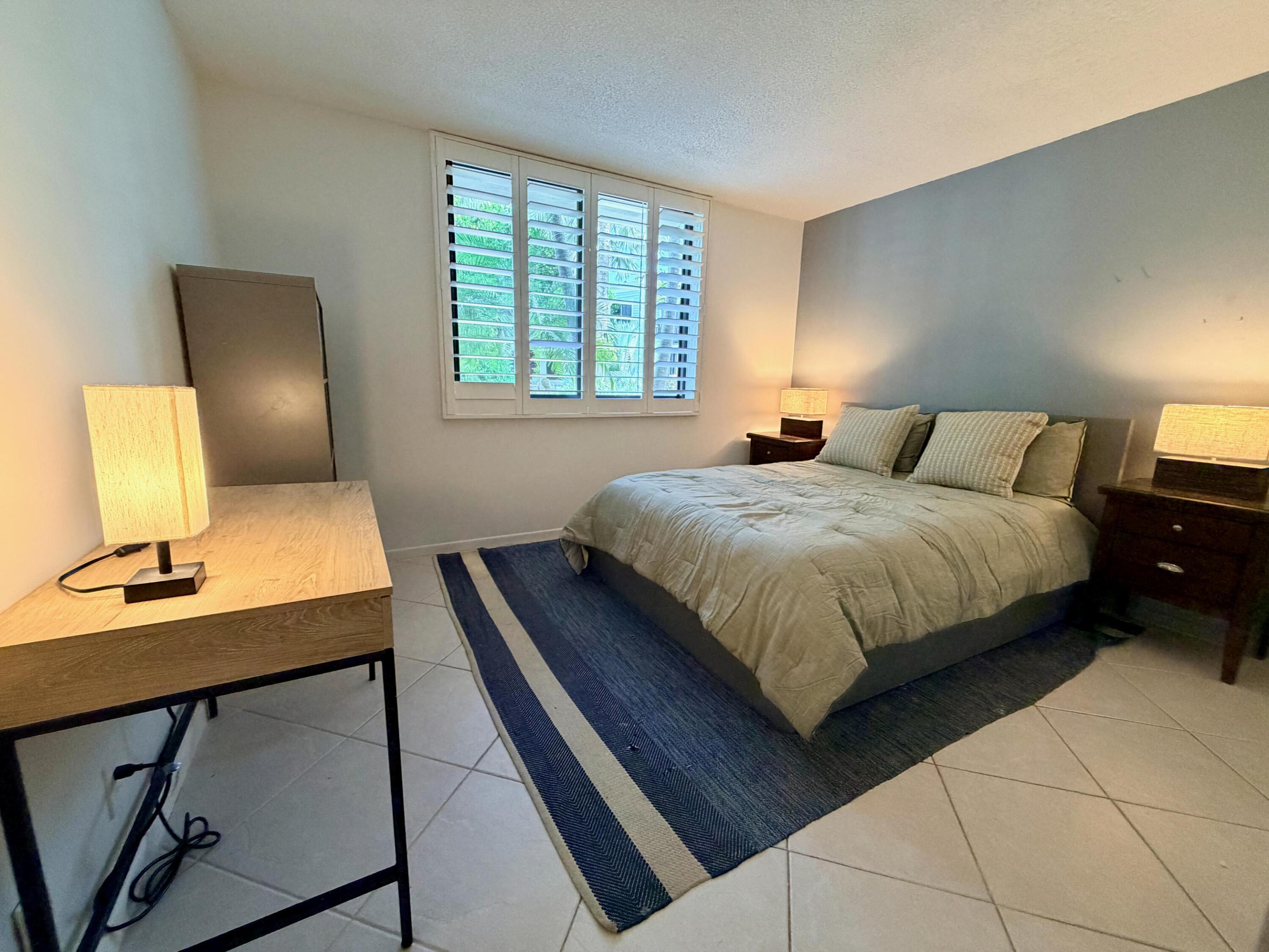 1595 S OCEAN #182, Fort Lauderdale FL 33316