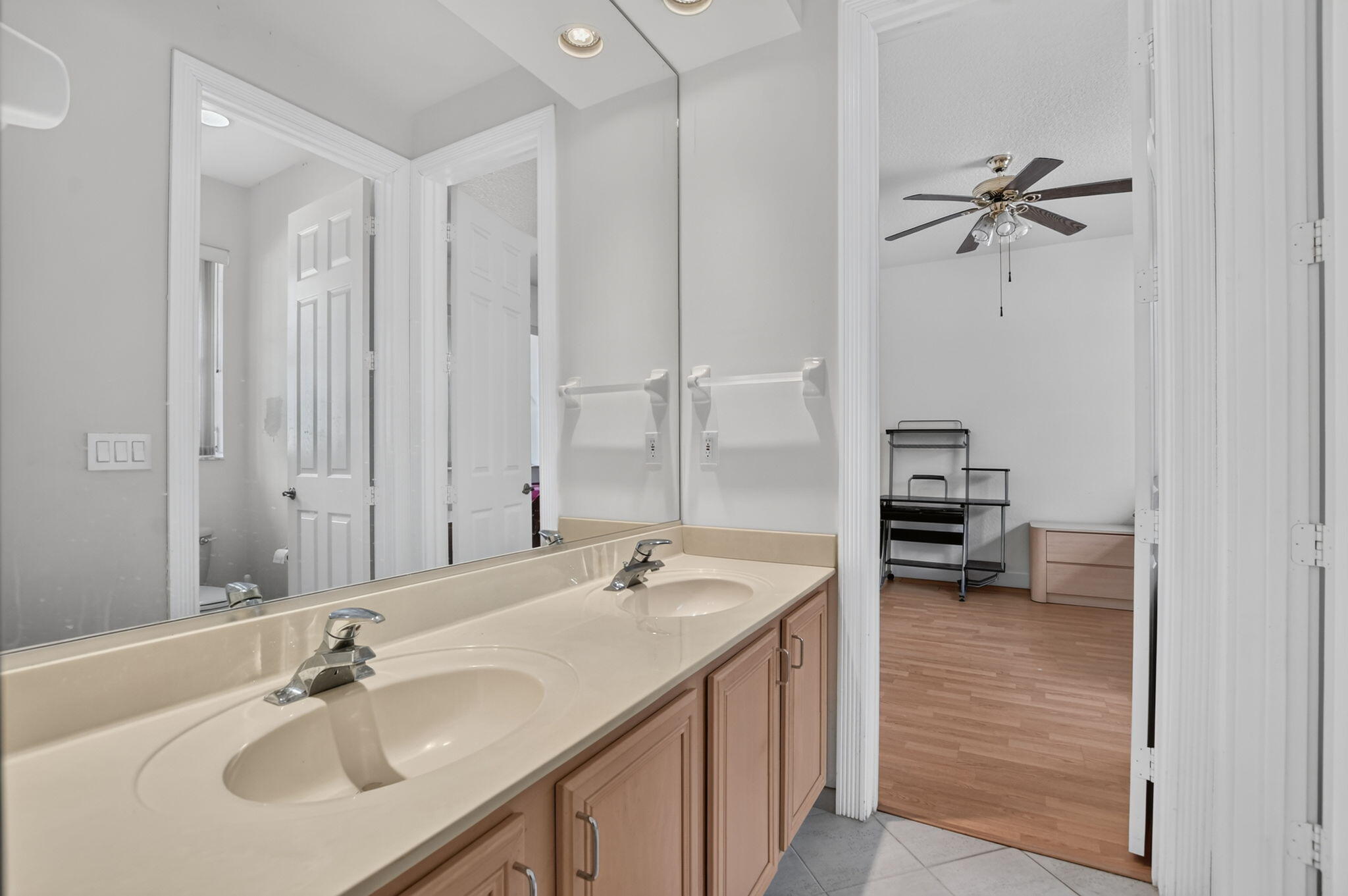 21262 Falls Ridge, Boca Raton FL 33428