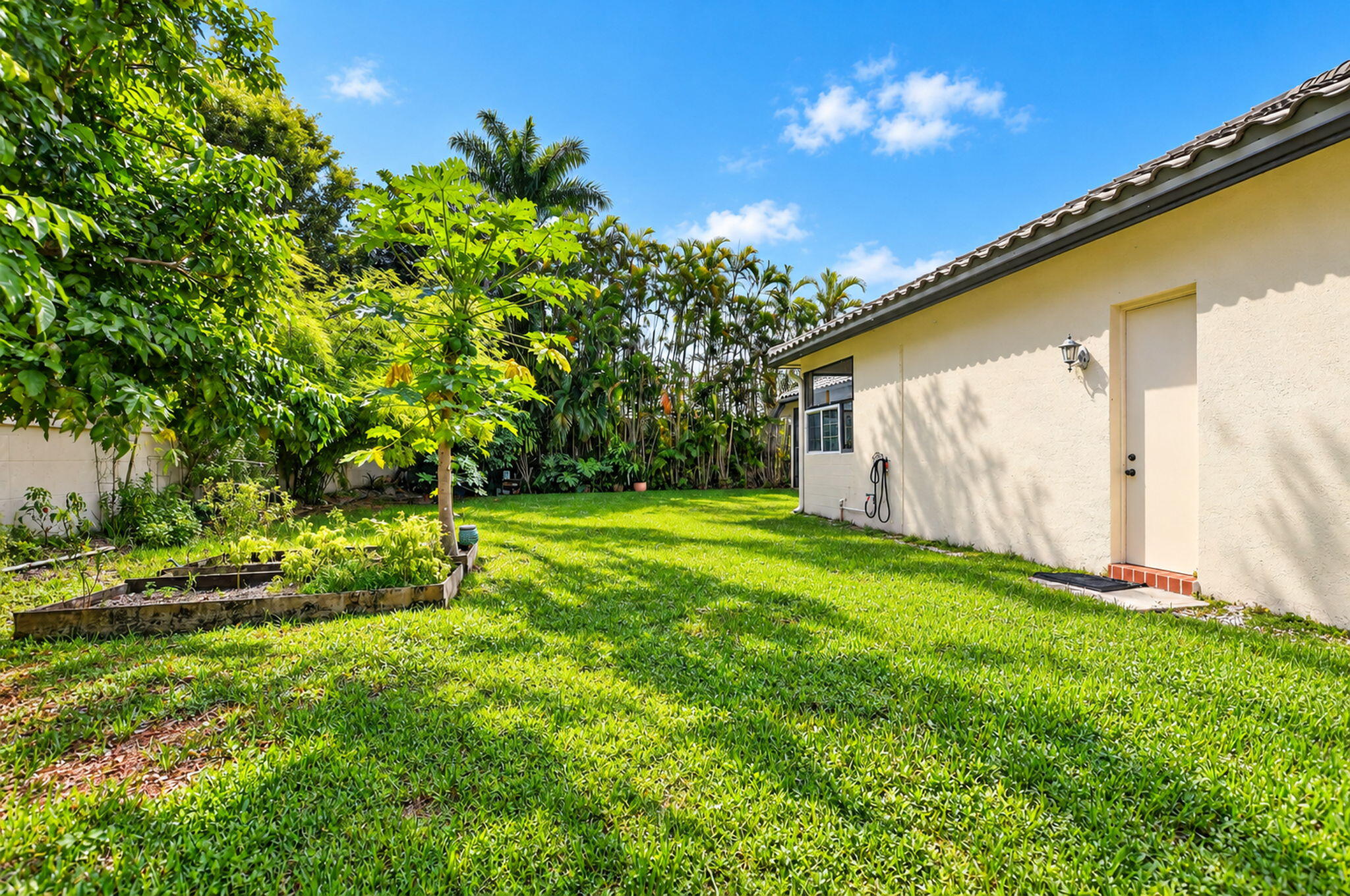 21262 Falls Ridge, Boca Raton FL 33428