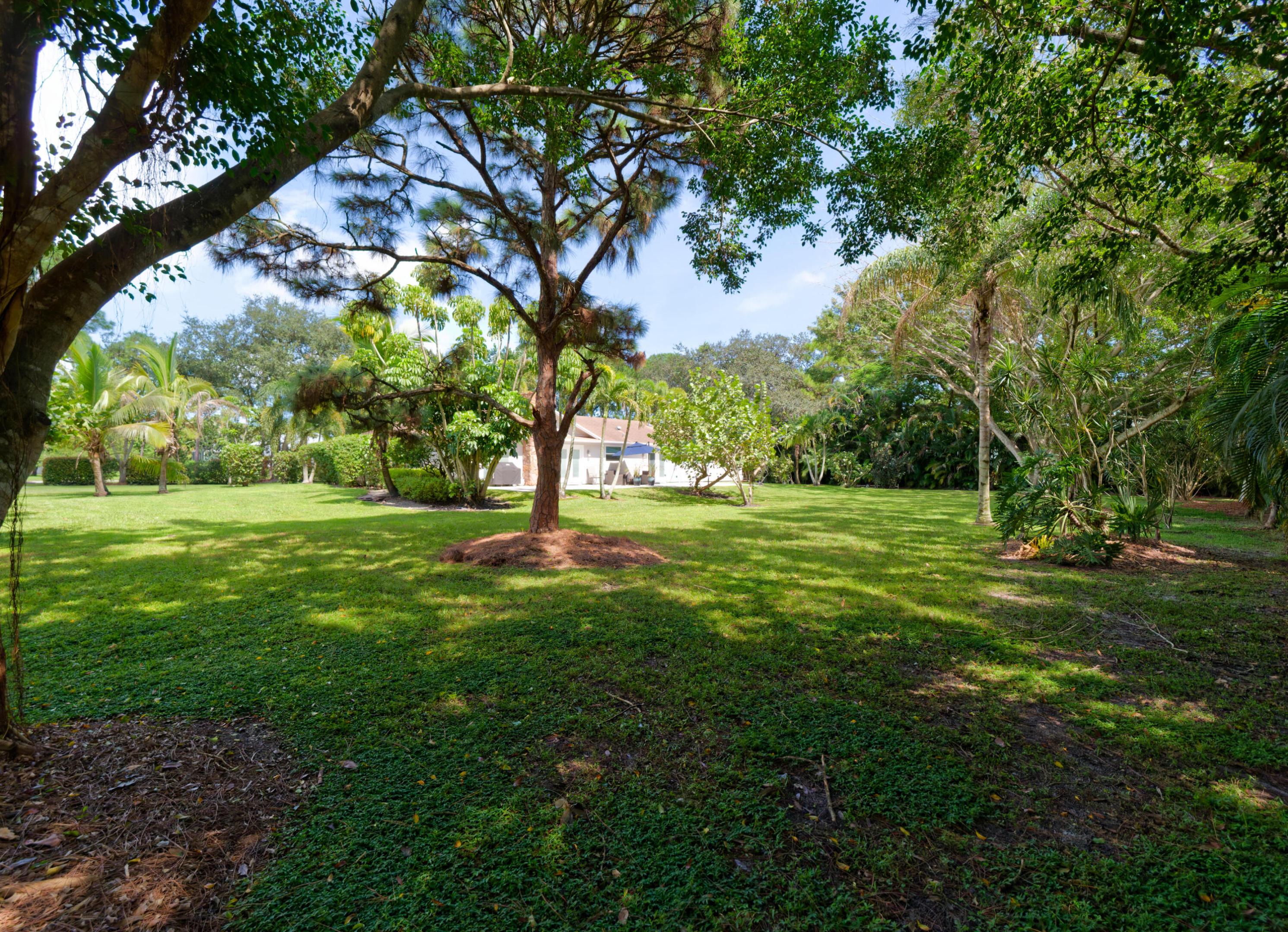 6922 150th, Palm Beach Gardens FL 33418