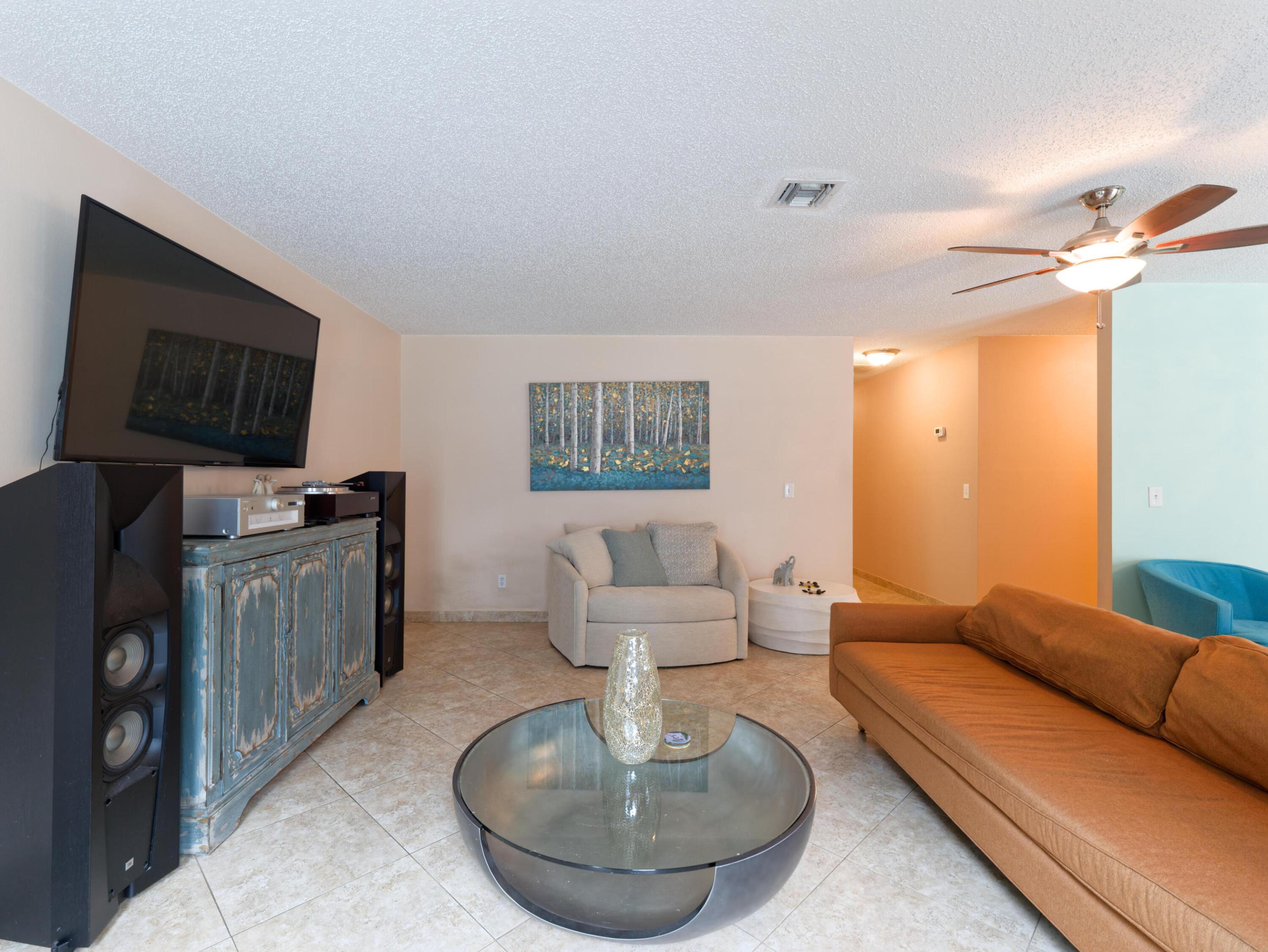 6922 150th, Palm Beach Gardens FL 33418