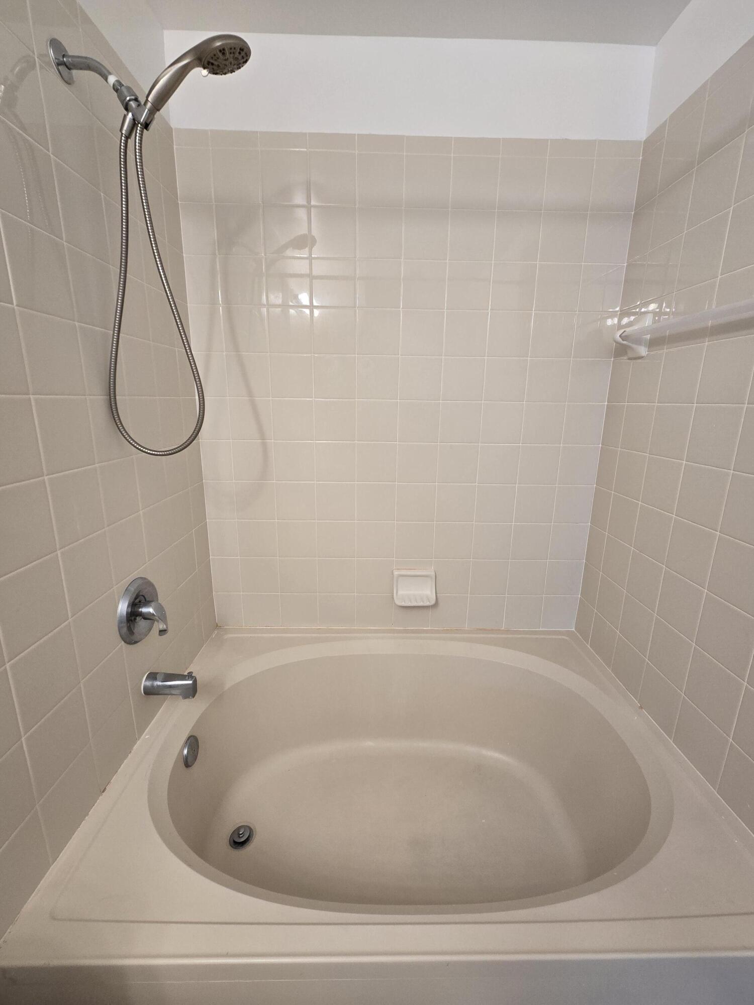 1016 SHOMA, Royal Palm Beach FL 33414