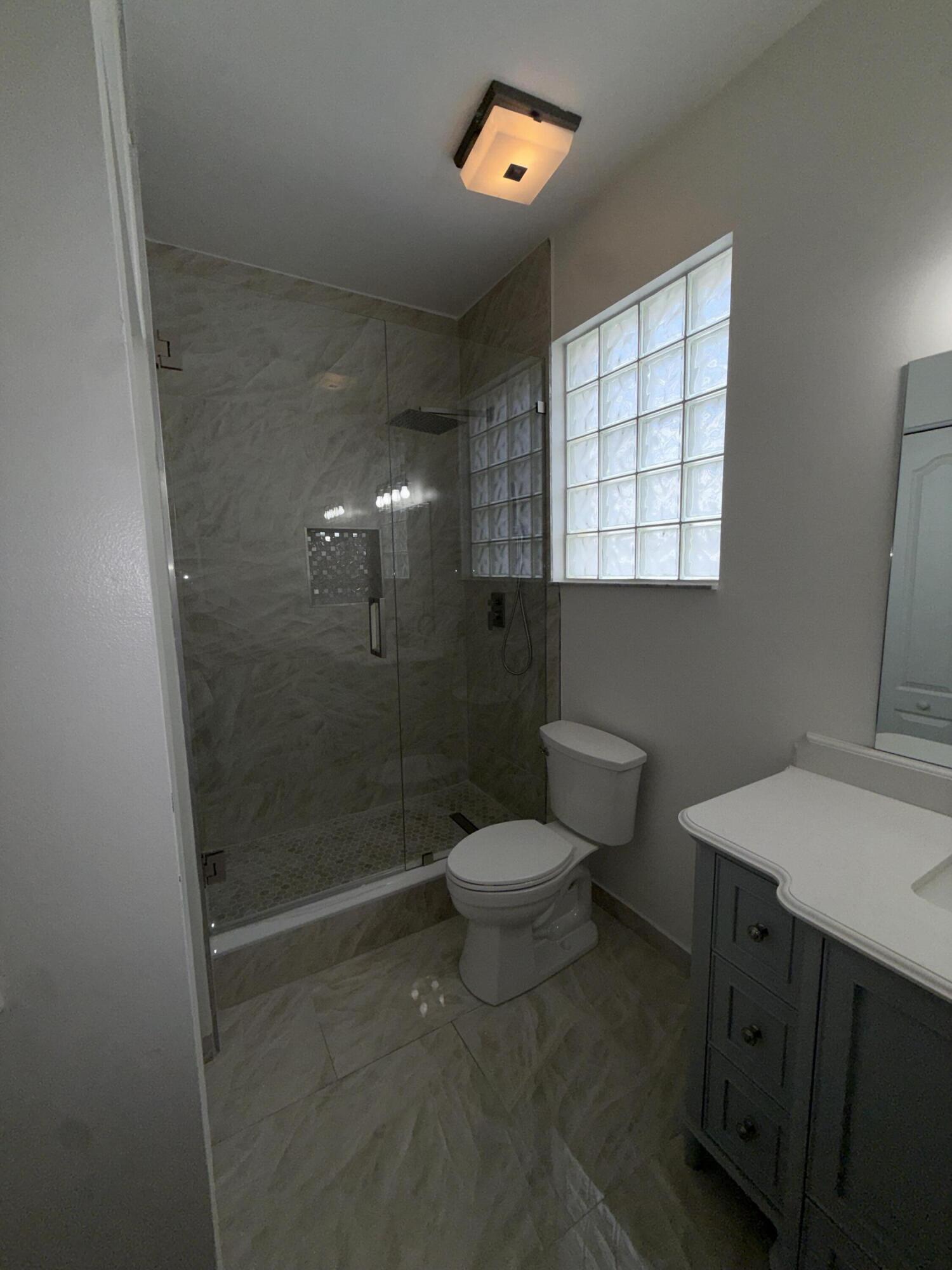 307 BERENGER, Royal Palm Beach FL 33414