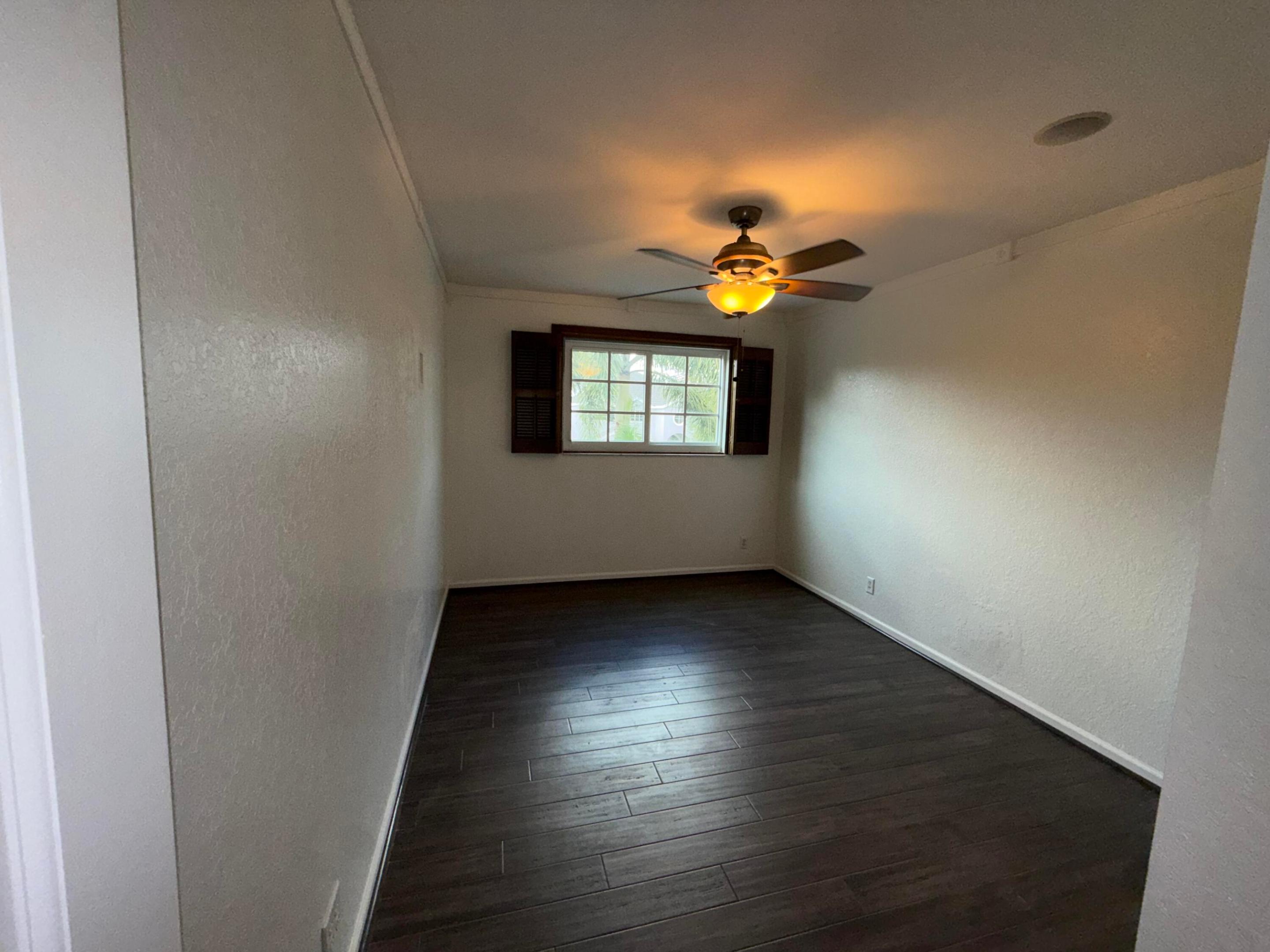 307 BERENGER, Royal Palm Beach FL 33414