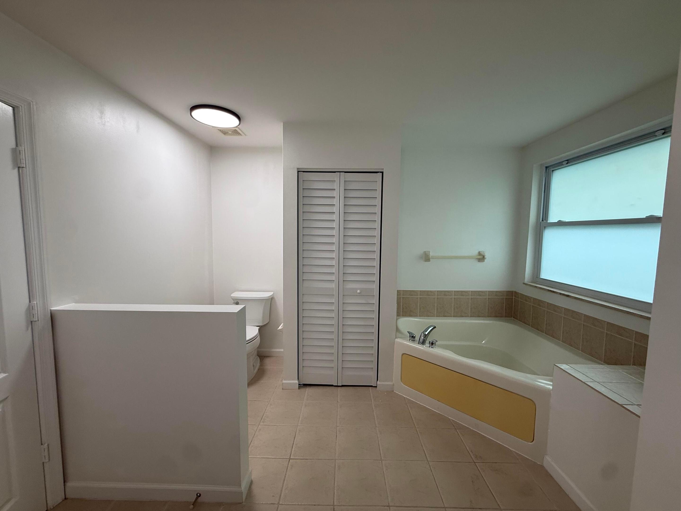 307 BERENGER, Royal Palm Beach FL 33414
