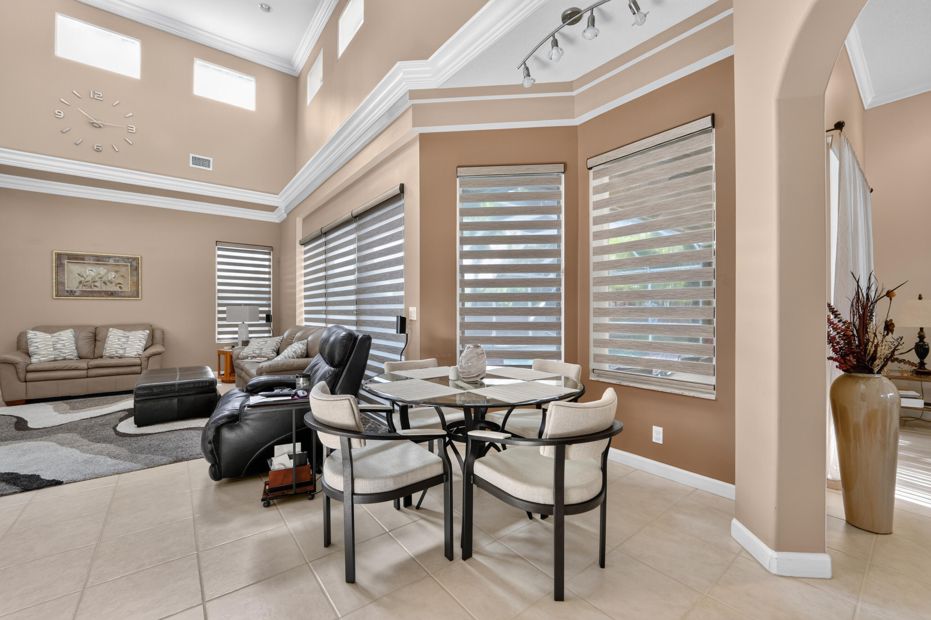 3621 BURCHS, West Palm Beach FL 33411