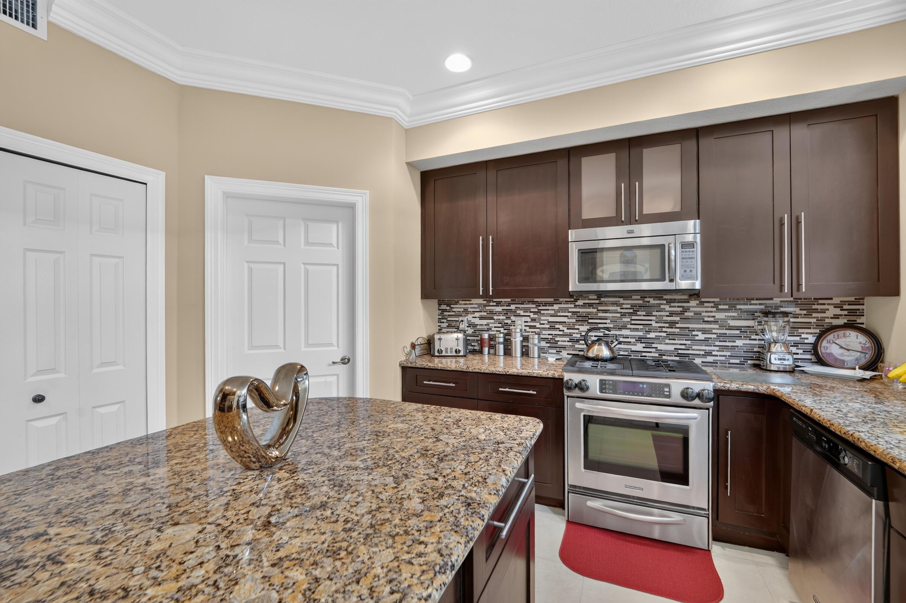 3621 BURCHS, West Palm Beach FL 33411