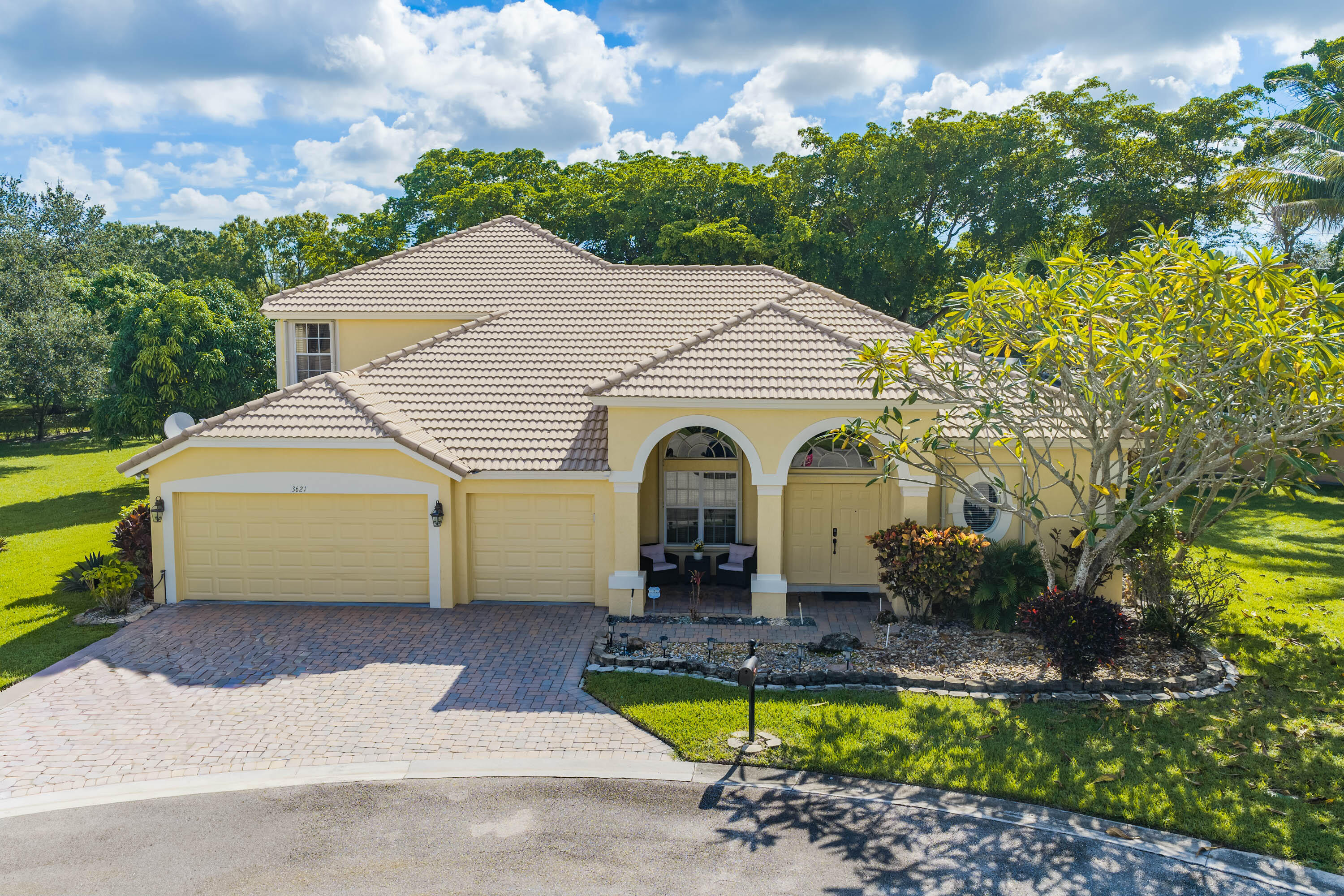 3621 BURCHS, West Palm Beach FL 33411