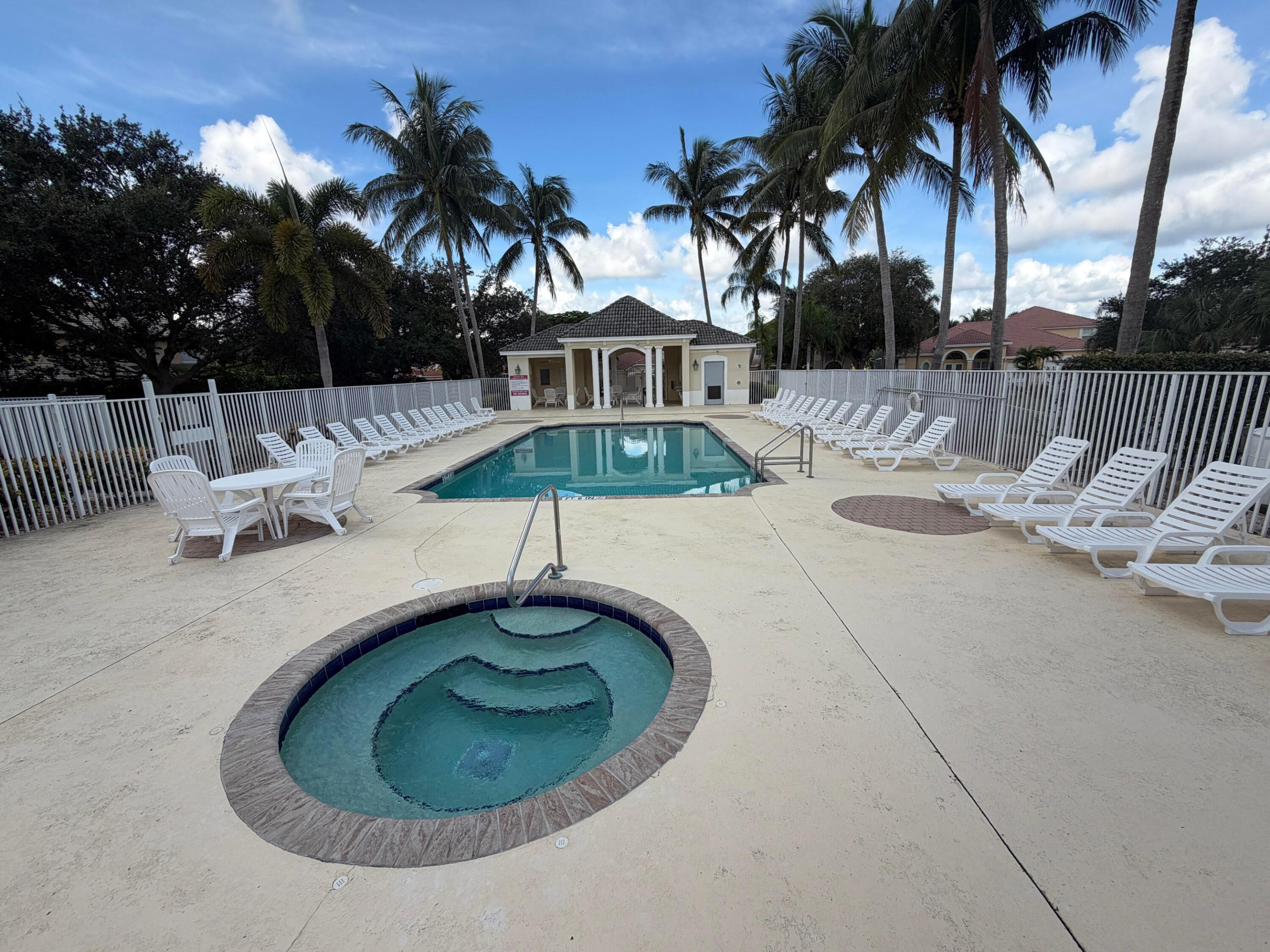 3621 BURCHS, West Palm Beach FL 33411