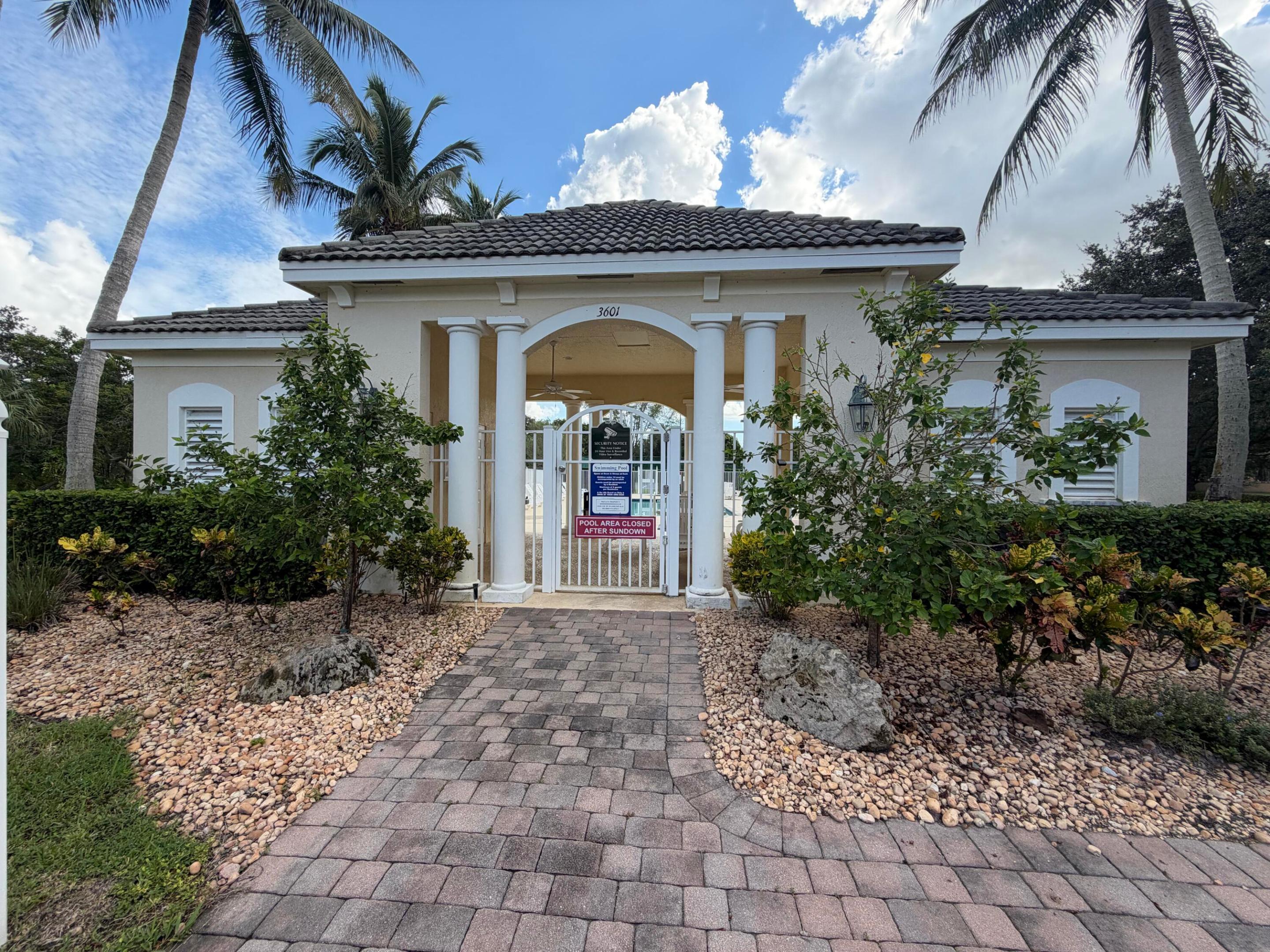 3621 BURCHS, West Palm Beach FL 33411