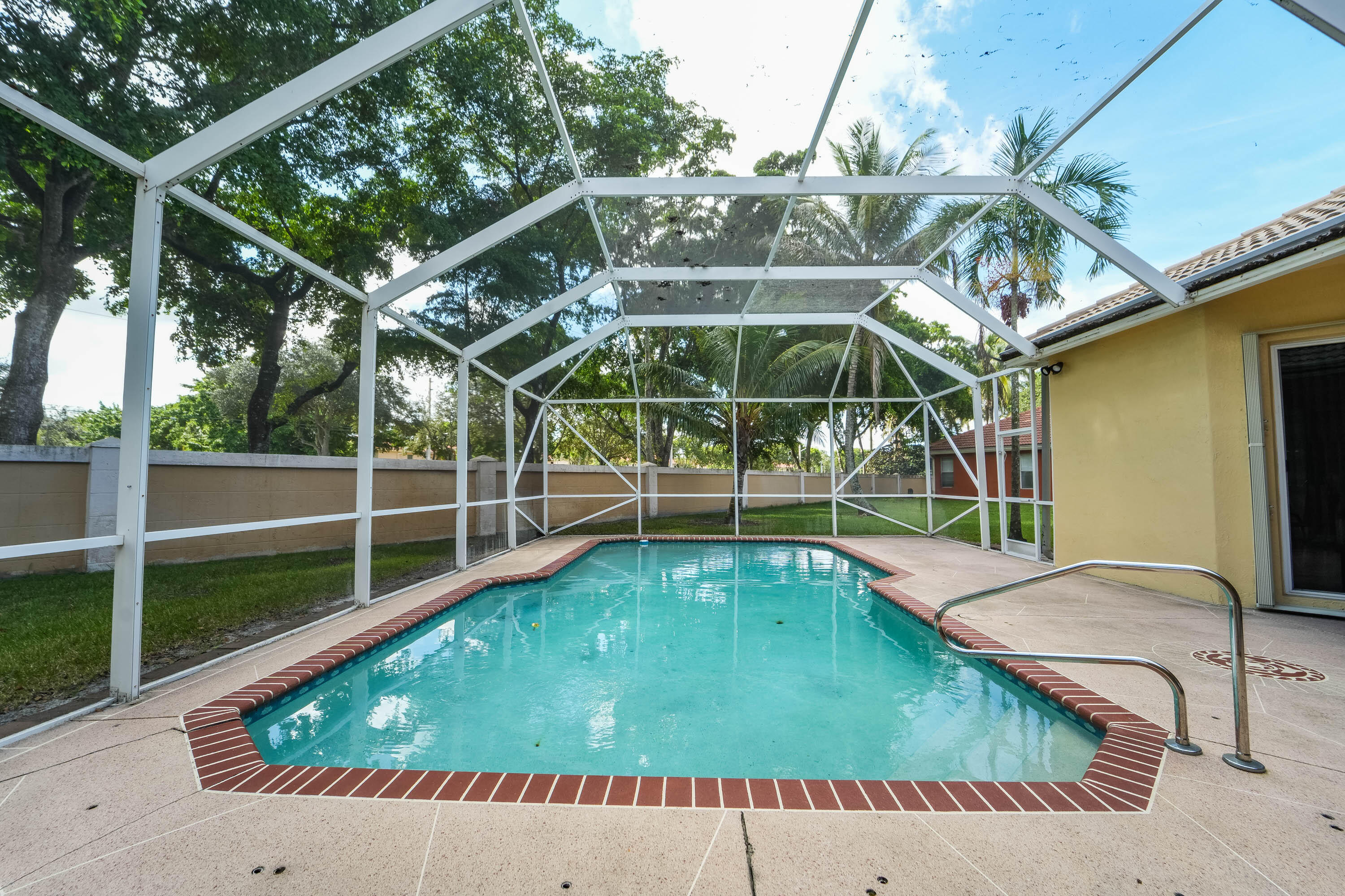3621 BURCHS, West Palm Beach FL 33411