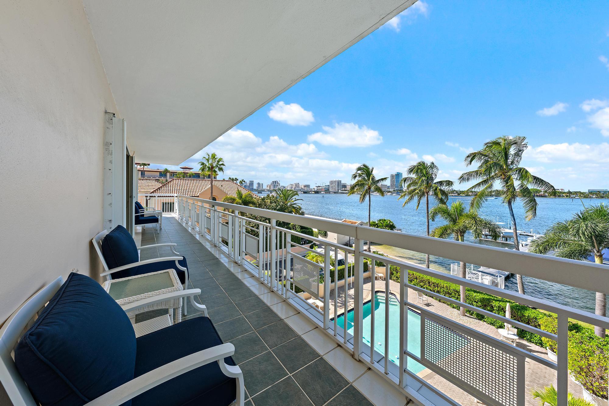 250 BRADLEY #408, Palm Beach FL 33480