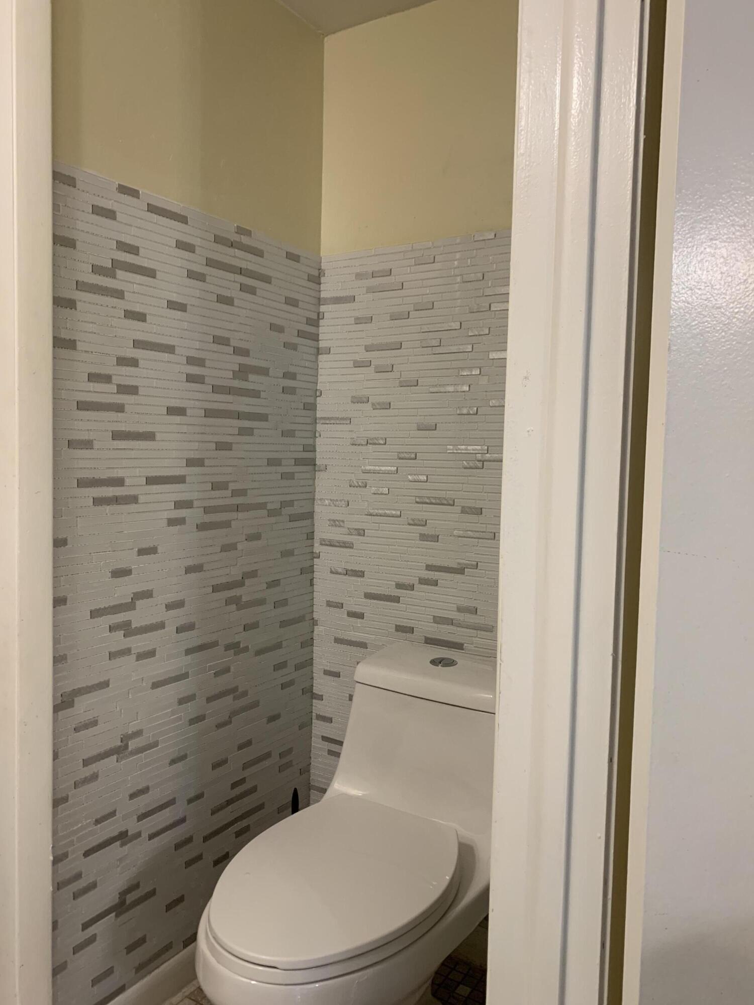 8115 SW 24TH #27D, North Lauderdale FL 33068