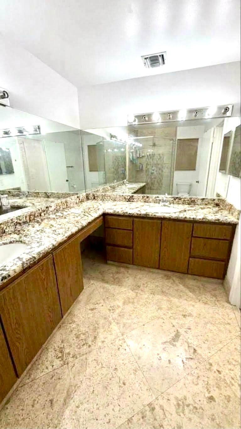 6181 LAUREL #C, Tamarac FL 33319