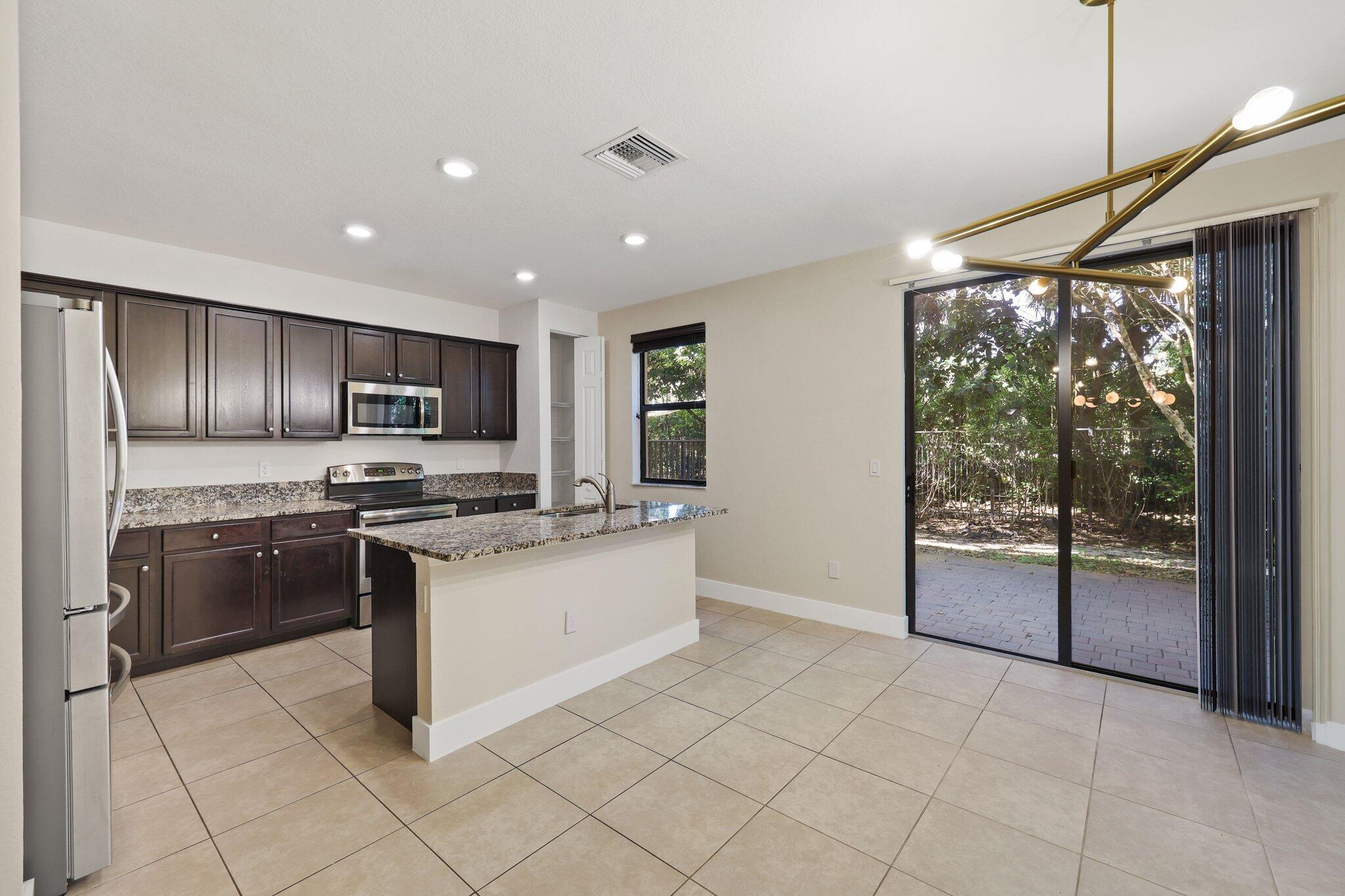 3957 ALLERDALE, Coconut Creek FL 33073
